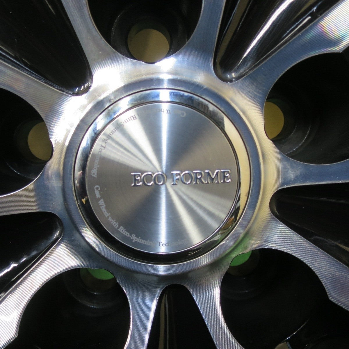 バリ溝！キレイ！9.5分★スタッドレス 225/60R17 ブリヂストン ブリザック VRX2 ECO FORME エコフォルム 17インチ PCD114.3/5H★5032406イス