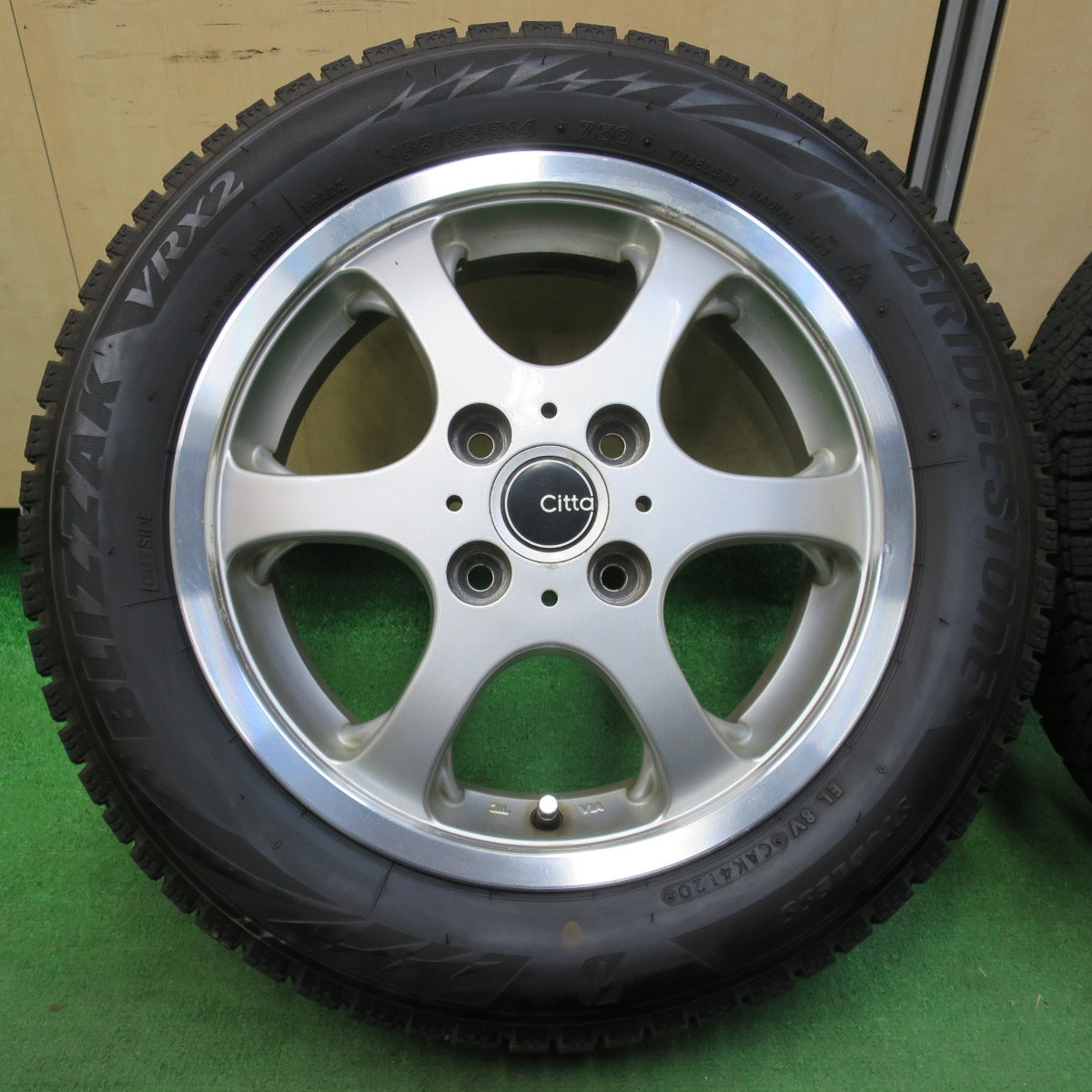 [送料無料] 4本価格！20年★スタッドレス 155/65R14 ブリヂストン ブリザック VRX2 Citta 14インチ PCD100/4H★4111506イス
