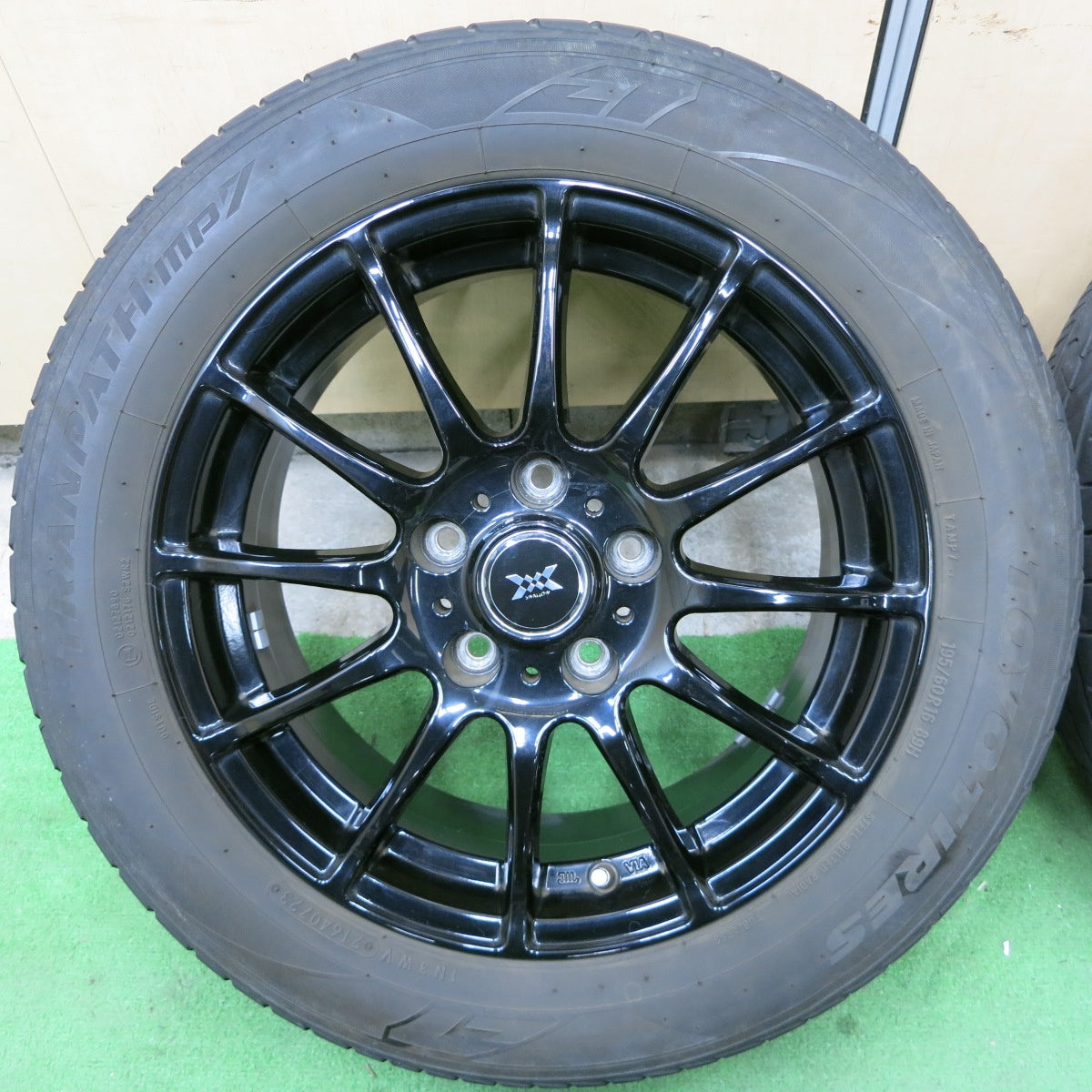 バリ溝！23年！9.5分★195/60R16 トーヨー トランパス MP7 SWALLOW スワロー 16インチ PCD114.3/5H★5041504ナノ