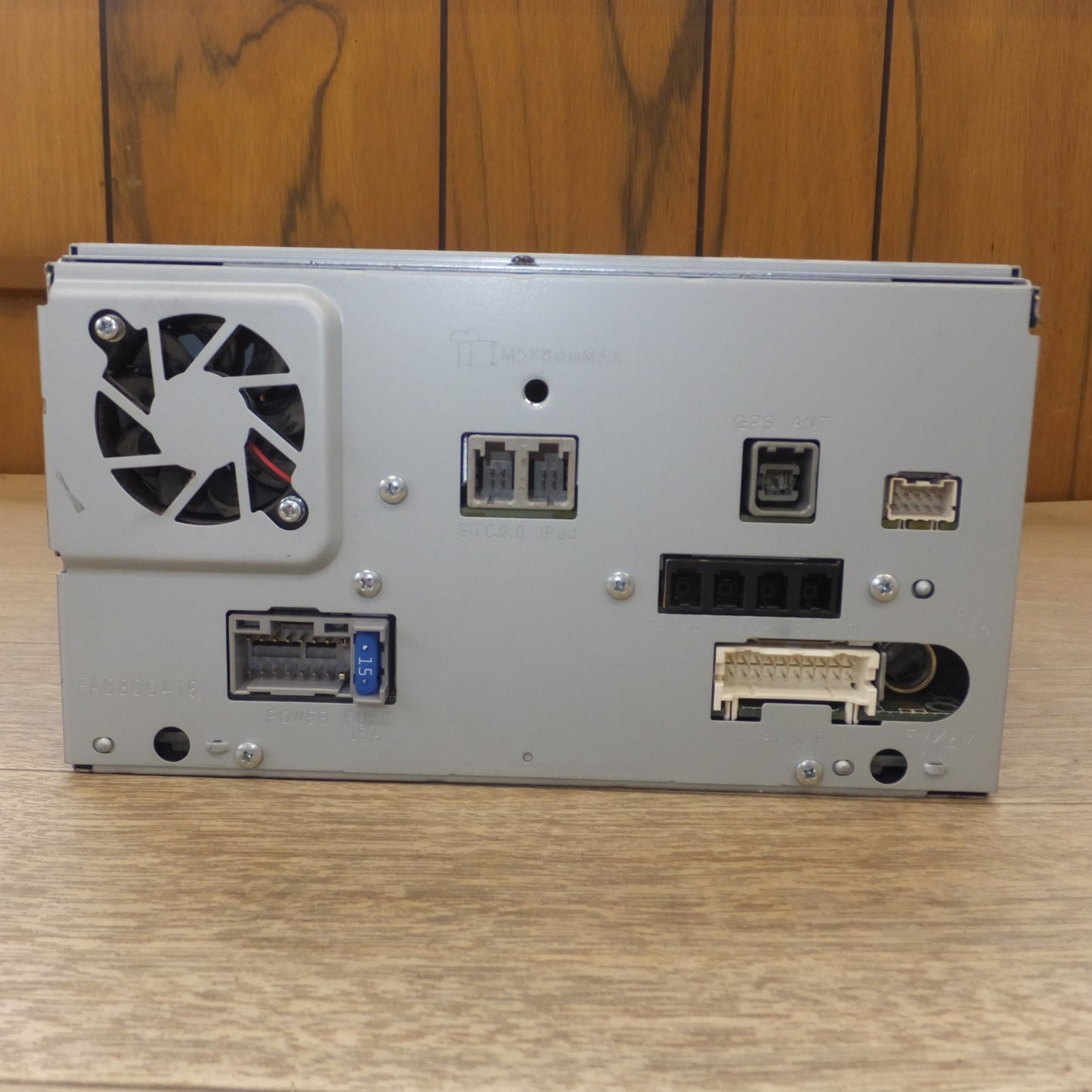 [送料無料] ★パナソニック Panasonic SDカーナビステーション ストラーダ Strada CN-RE07D★