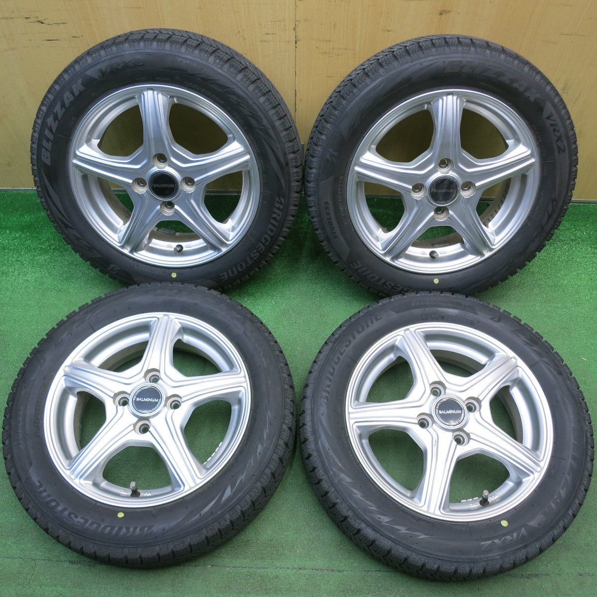 バリ溝！8.5分★スタッドレス 155/65R14 ブリヂストン ブリザック VRX2 BALMINUM VR5 バルミナ 14インチ PCD100/4H★6032903HAス
