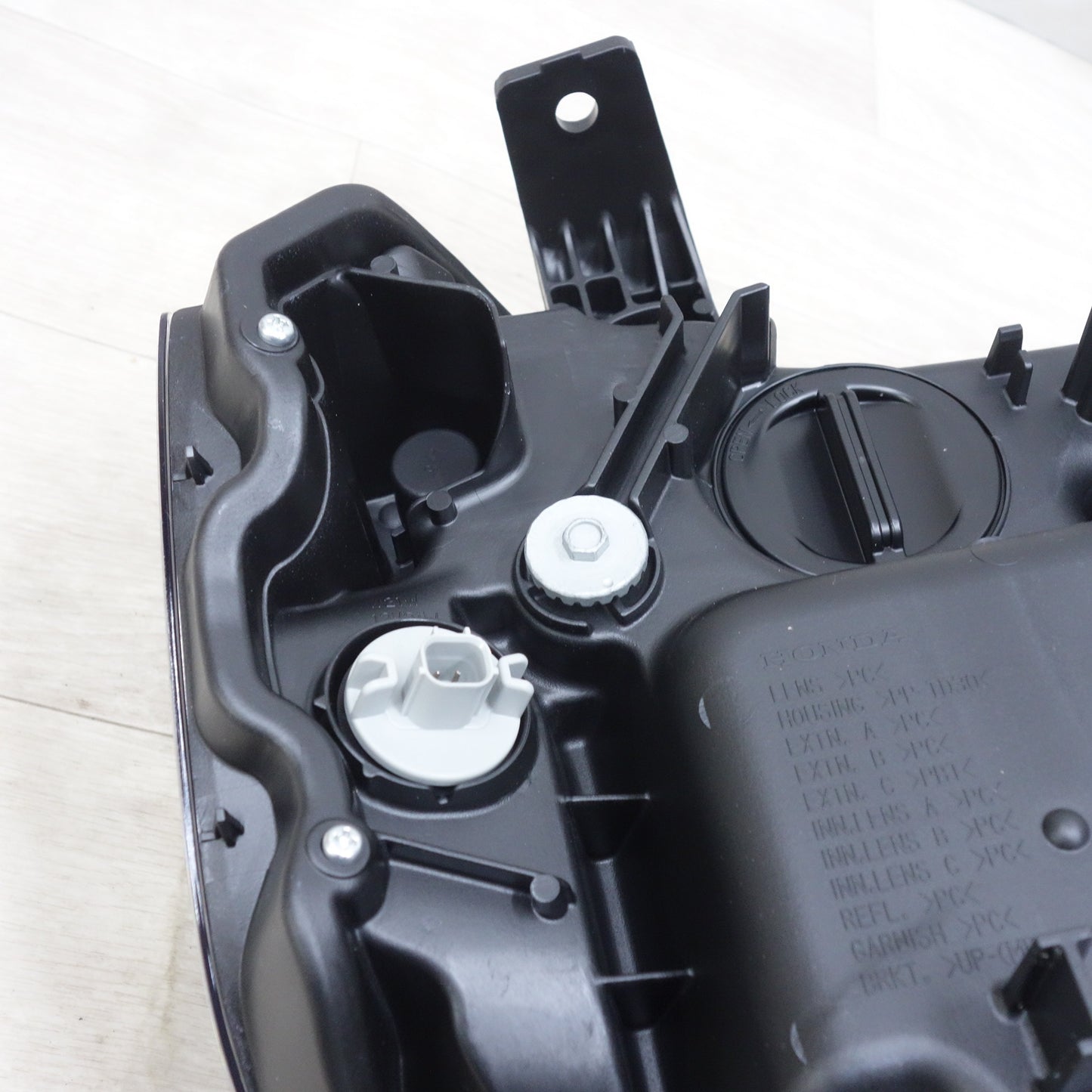 [送料無料] 新車外し◆ホンダ N-VAN 純正 LED ヘッド ライト ランプ 左側 Koito 100-6228M◆