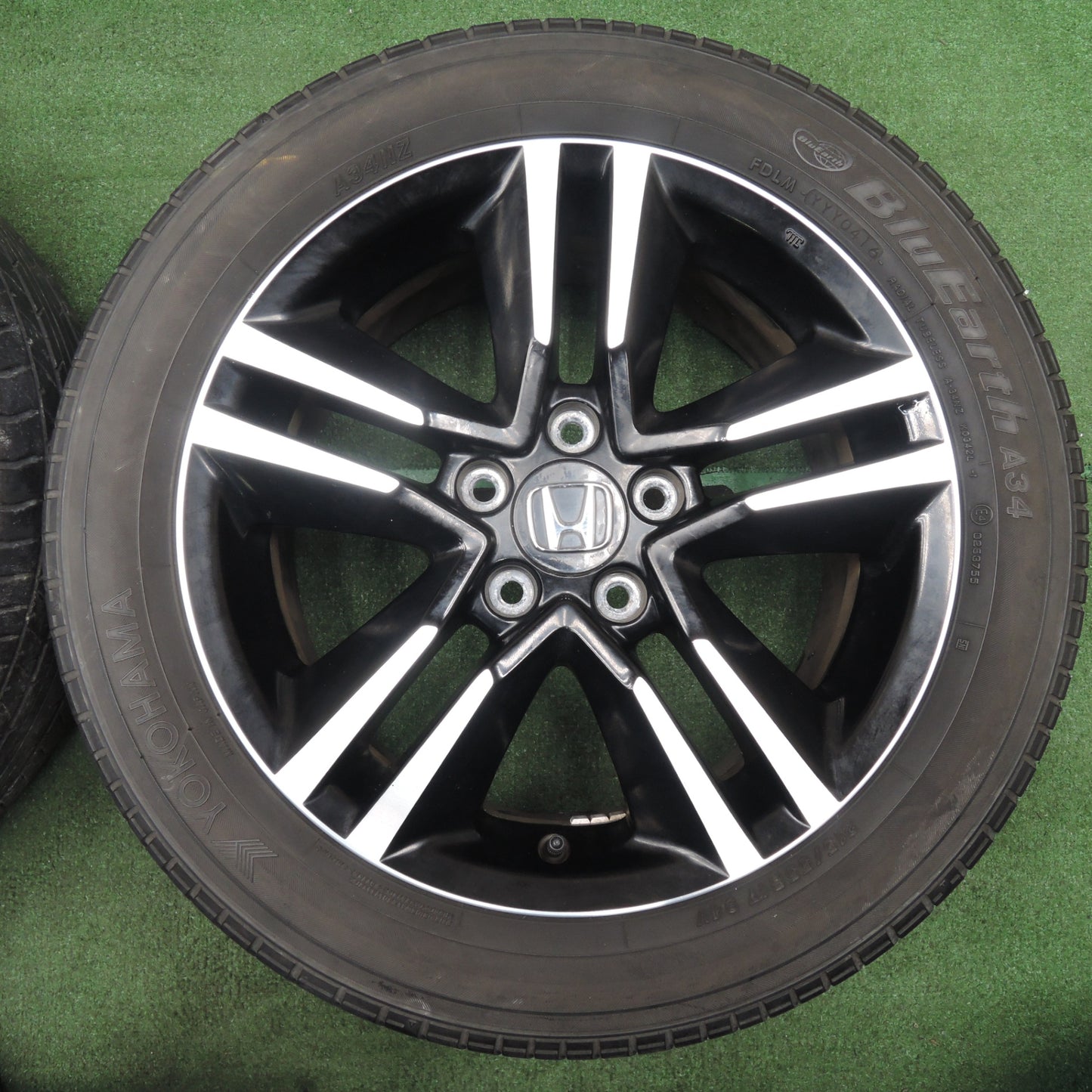 *送料無料* 4本価格★ホンダ オデッセイ 純正 215/55R17 ヨコハマ ブルーアース A34 17インチ PCD114.3/5H★4030408NJノ