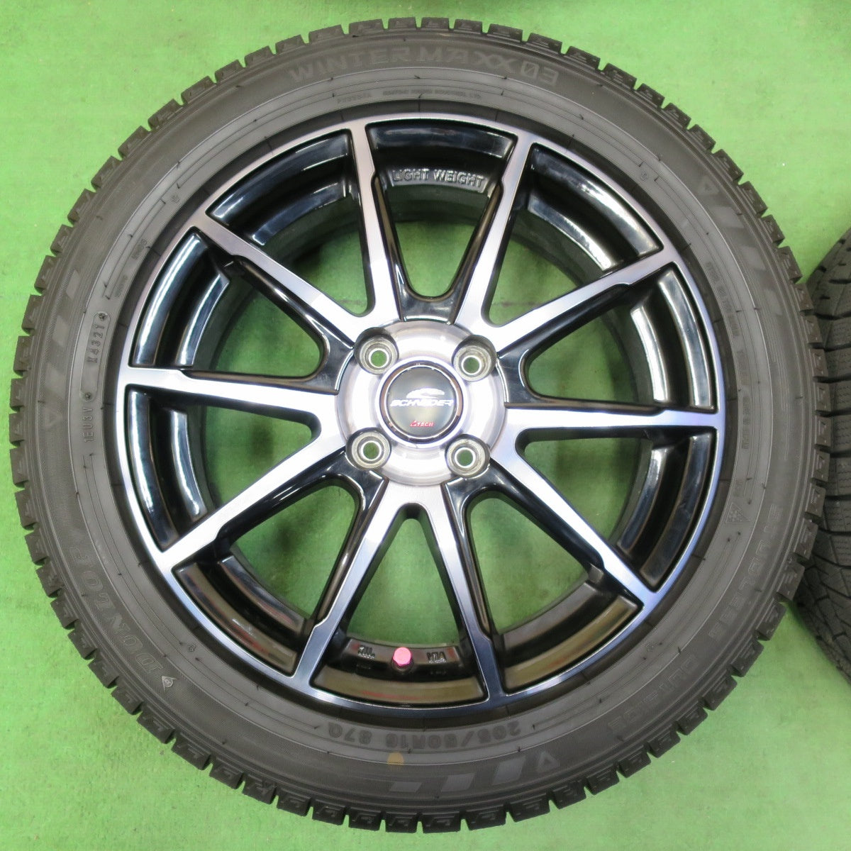 [送料無料] バリ溝！21年！キレイ！9.5分★スタッドレス 205/50R16 ダンロップ ウインターマックス03 SCHNEIDER シュナイダー 16インチ PCD100/4H★4113010イス