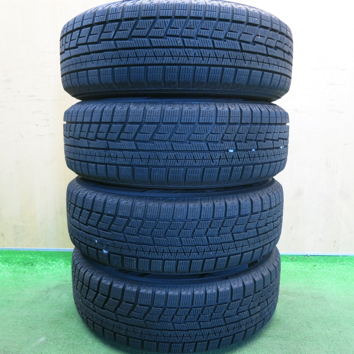 バリ溝！22年！9.5分以上◎スタッドレス 175/65R14 ヨコハマ アイスガード iG60 社外 アルミ 14インチ PCD100/4H◎6080202HAス