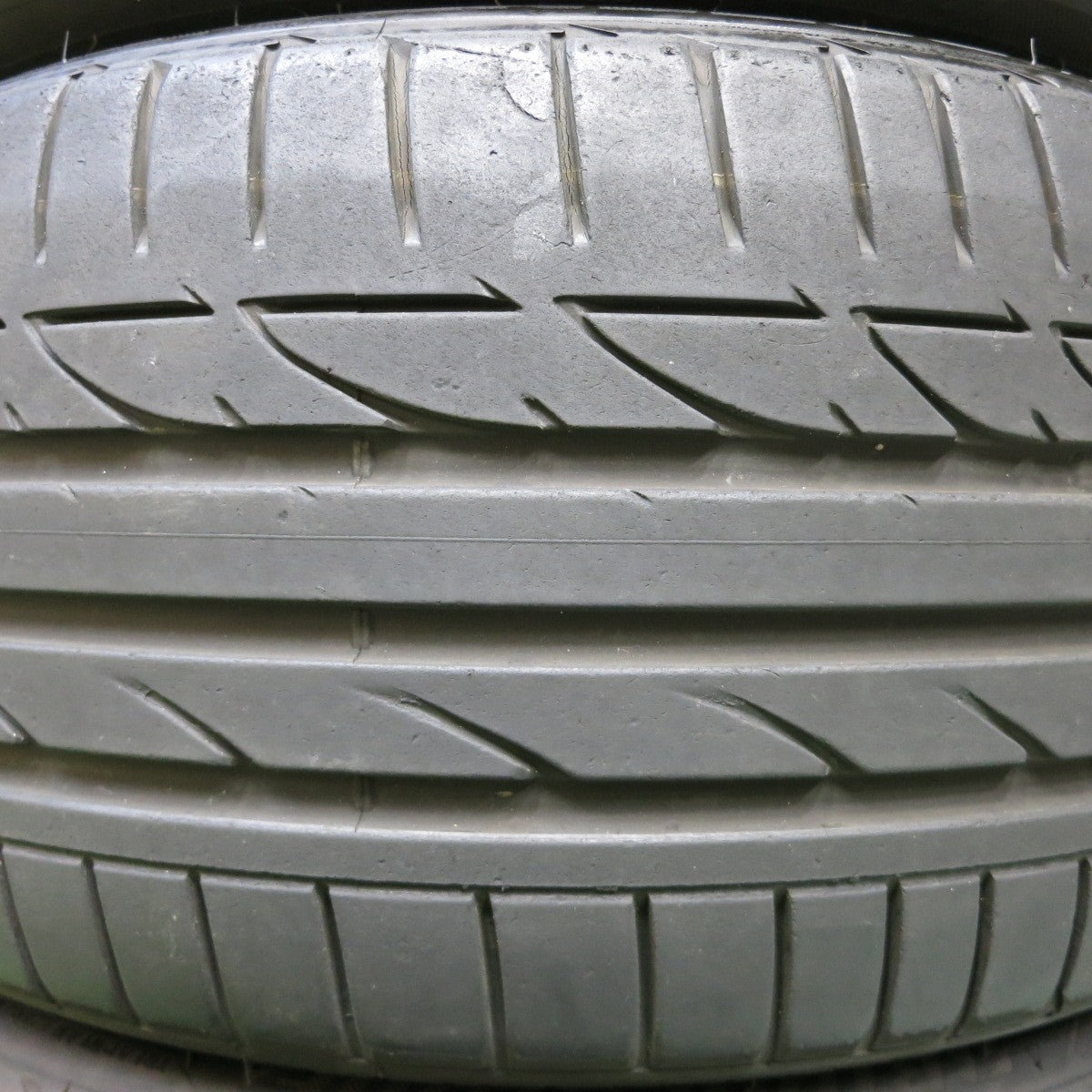 *送料無料* バリ溝！9.5分★245/35R19 ブリヂストン ポテンザ S001 タイヤ 19インチ クラウン マークX スカイライン 等★4052701イノタ
