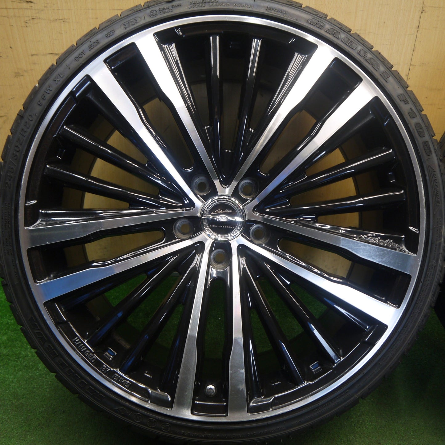 バリ溝！23年！ほぼ10分★Shallen XR-75 245/30R20 ミネルバ ラジアル F105 シャレン 20インチ PCD114.3/5H★6060201Hノ
