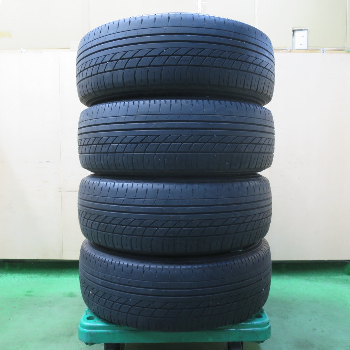 4本価格★ハイエース 等 WEDS ADVENTURE 215/60R17C 109/107S ヨコハマ PARADA PA03 ウェッズ アドベンチャー 17インチ PCD139.7/6H★5062403イノ