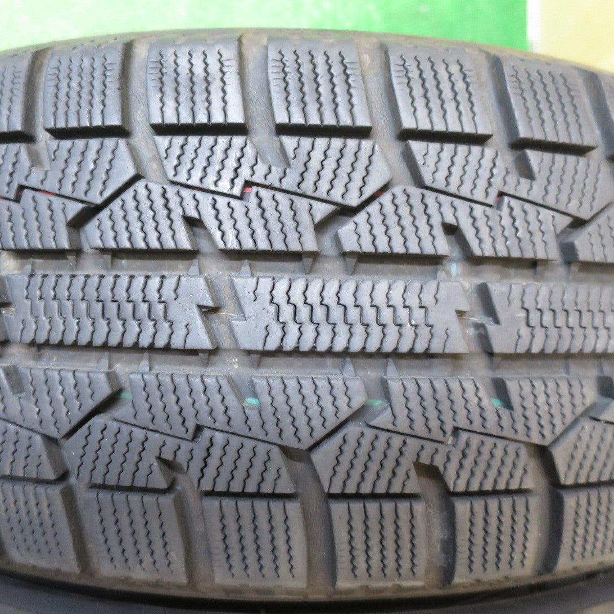 バリ溝！9.5分★スタッドレス 185/60R15 トーヨー オブザーブ ガリット GIZ スチール ホイール 15インチ PCD100/4H★5030710Hス