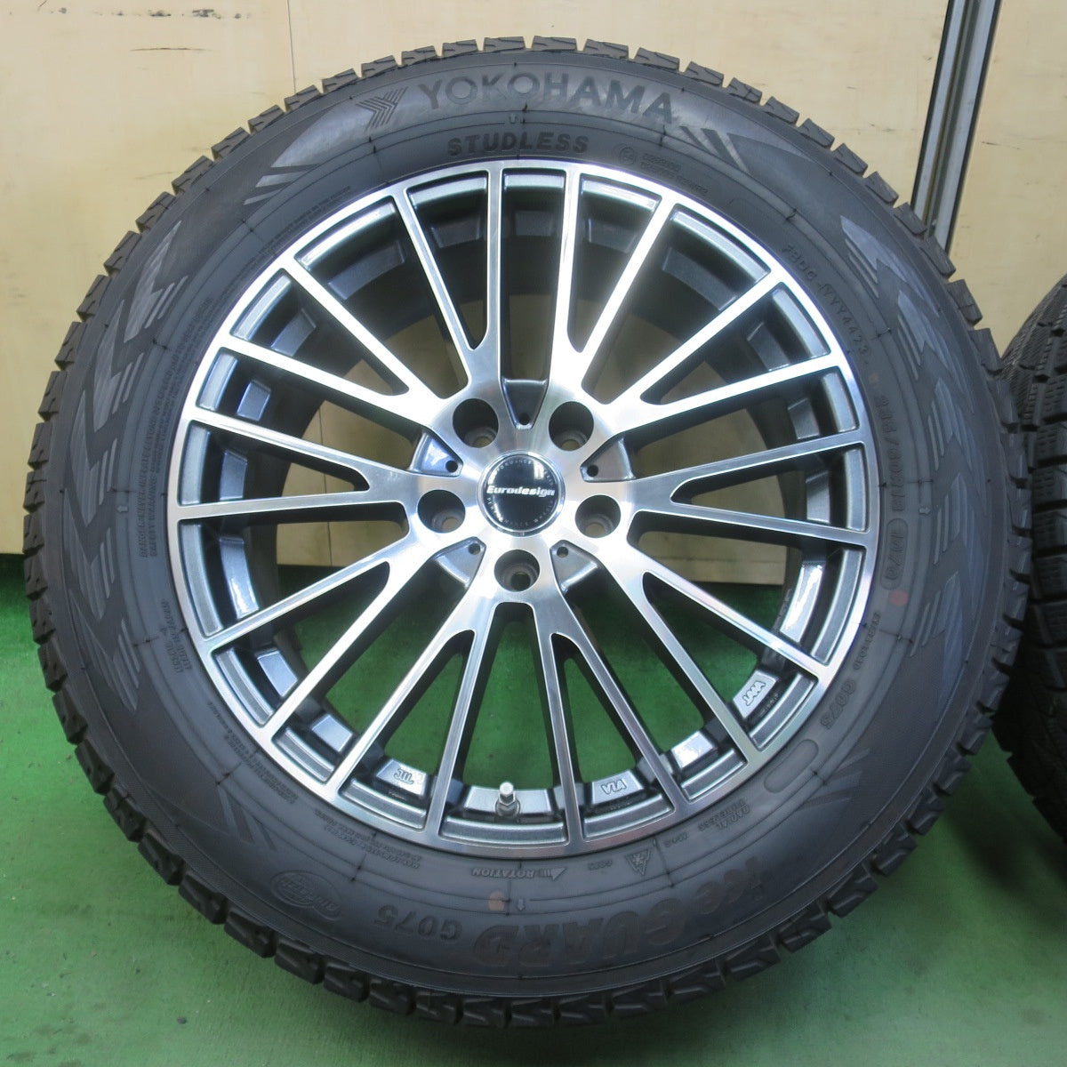 センサー付！バリ溝！23年！キレイ！9分★レクサス IS NX 等 Eurodesign CALWER 235/60R18 スタッドレス ヨコハマ アイスガード G075 ユーロデザイン カルヴァー 18インチ PCD114.3/5H★6040604イス