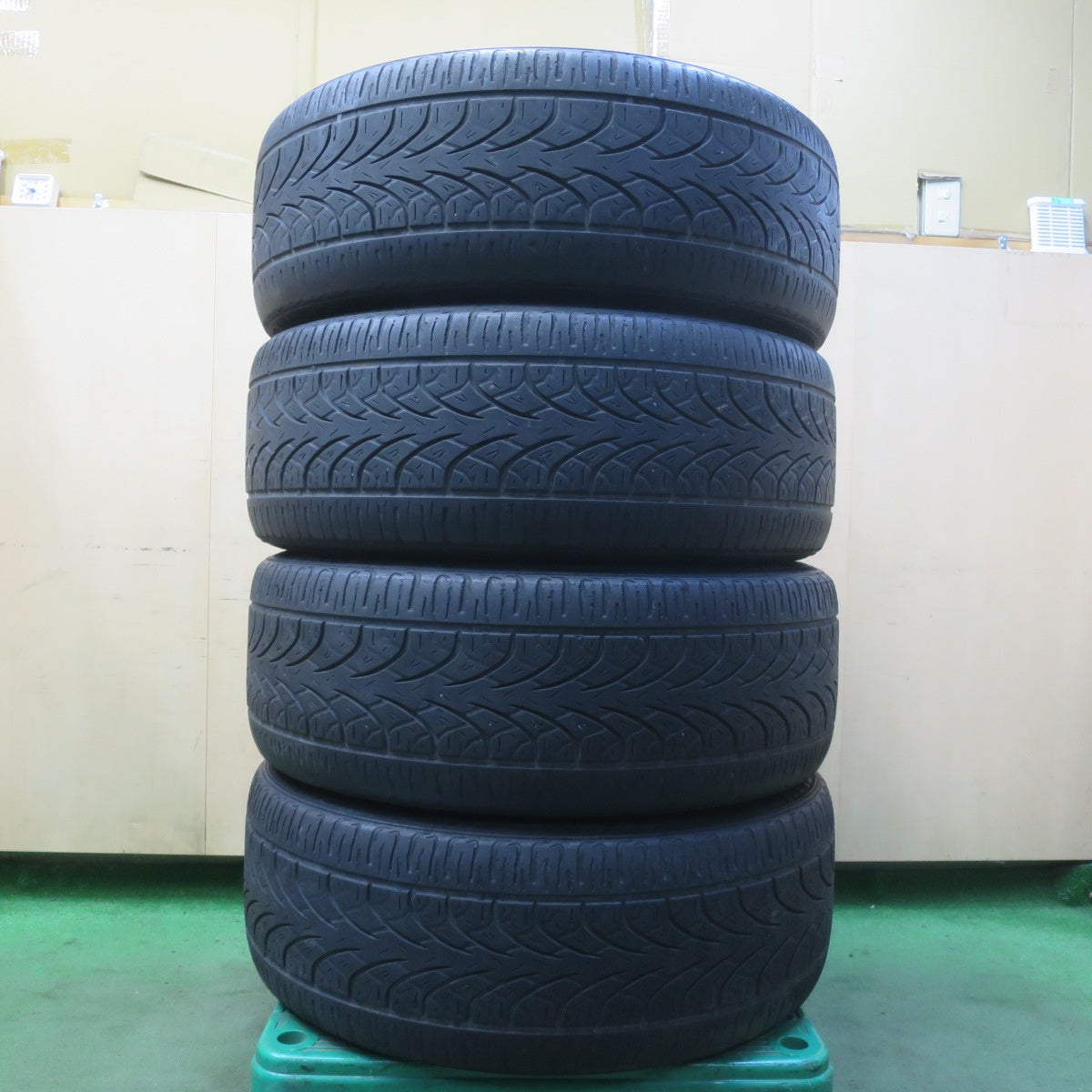 4本価格◎CEC C883 245/45R20 デリンテ デザートストーム D8+ DESERT STORM 20インチ PCD114.3/5H◎6091506IMノ
