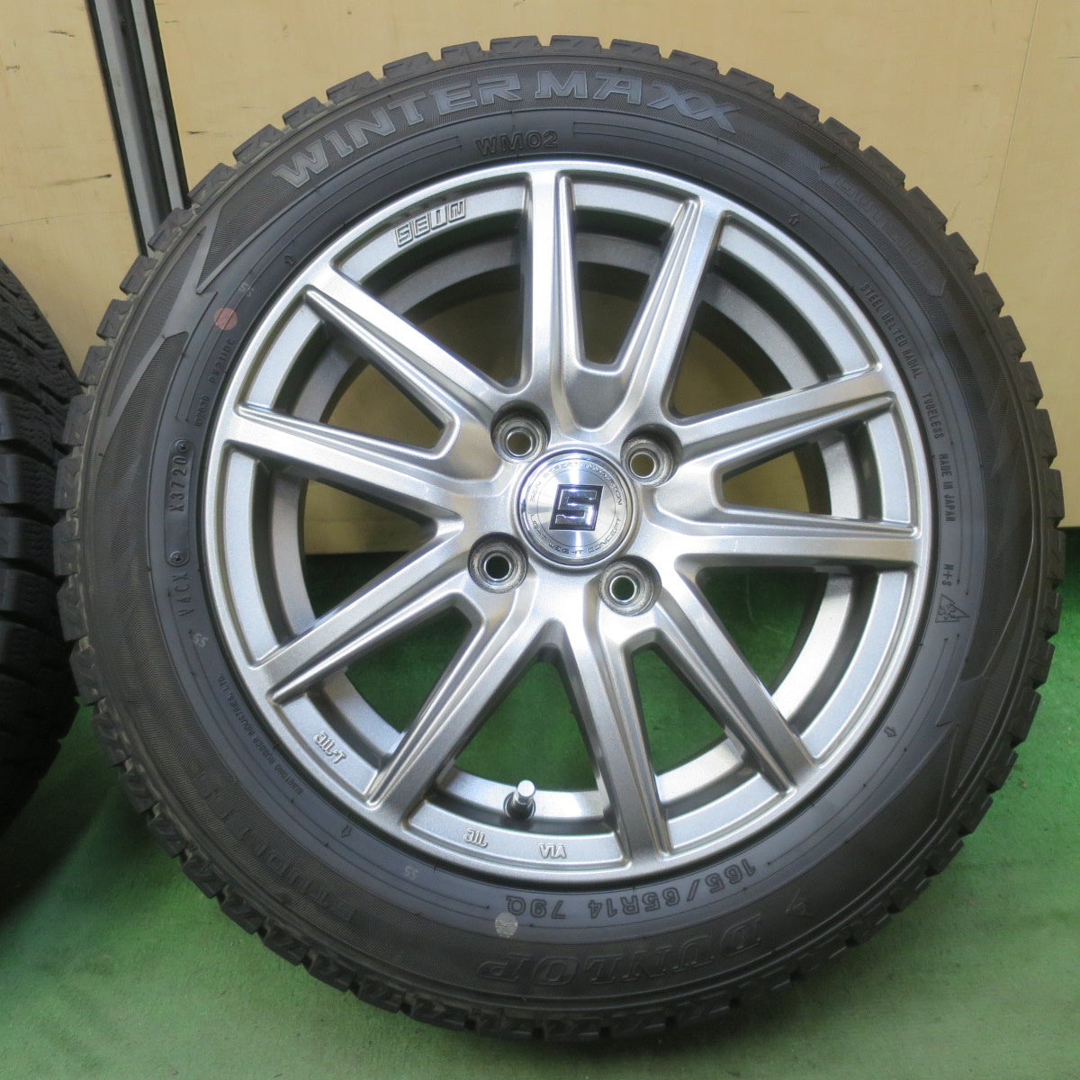バリ溝！9.5分★スタッドレス 165/65R14 ダンロップ ウインターマックス WM02 SEIN ザイン 14インチ PCD100/4H★6060405イス