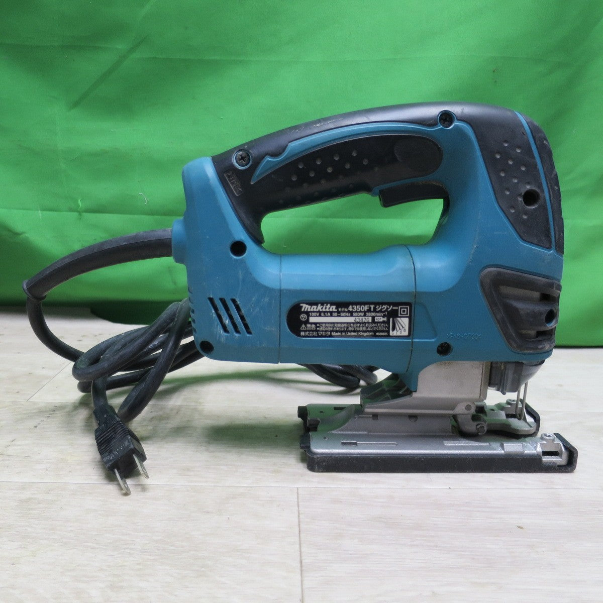 [送料無料] 付属品付き☆マキタ 4350FT ジグソー 100V 4350FT ケース付き 電気 ノコギリ 切断機 電動 工具☆