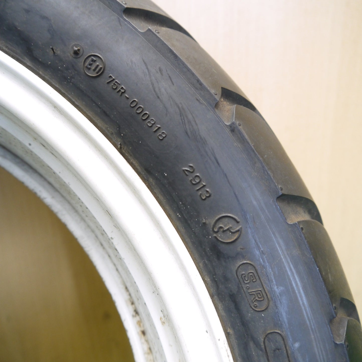 バリ溝！9.5分！1本★スズキ RGV250 Γ ガンマ 純正 150/70-17 ダンロップ ARROWMAX GT501 17×MT4.50 17インチ バイク フロント★6042703Hノ
