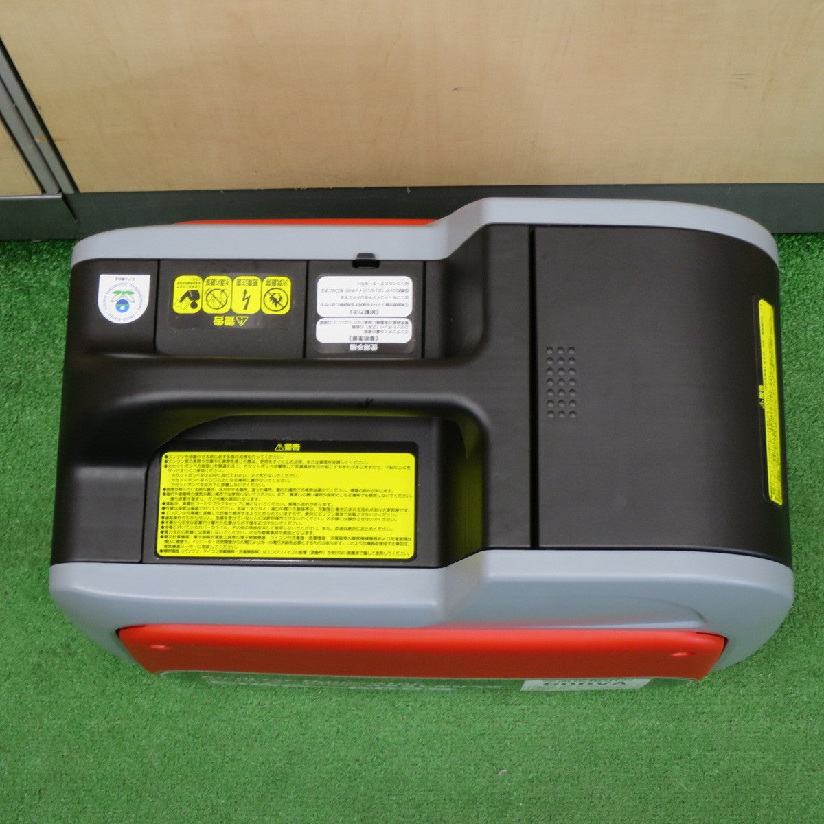 美品◆ナカトミ Dream Power インバーター 発電機 EIGG-600D カセットボンベ 式 100V 600VA◆