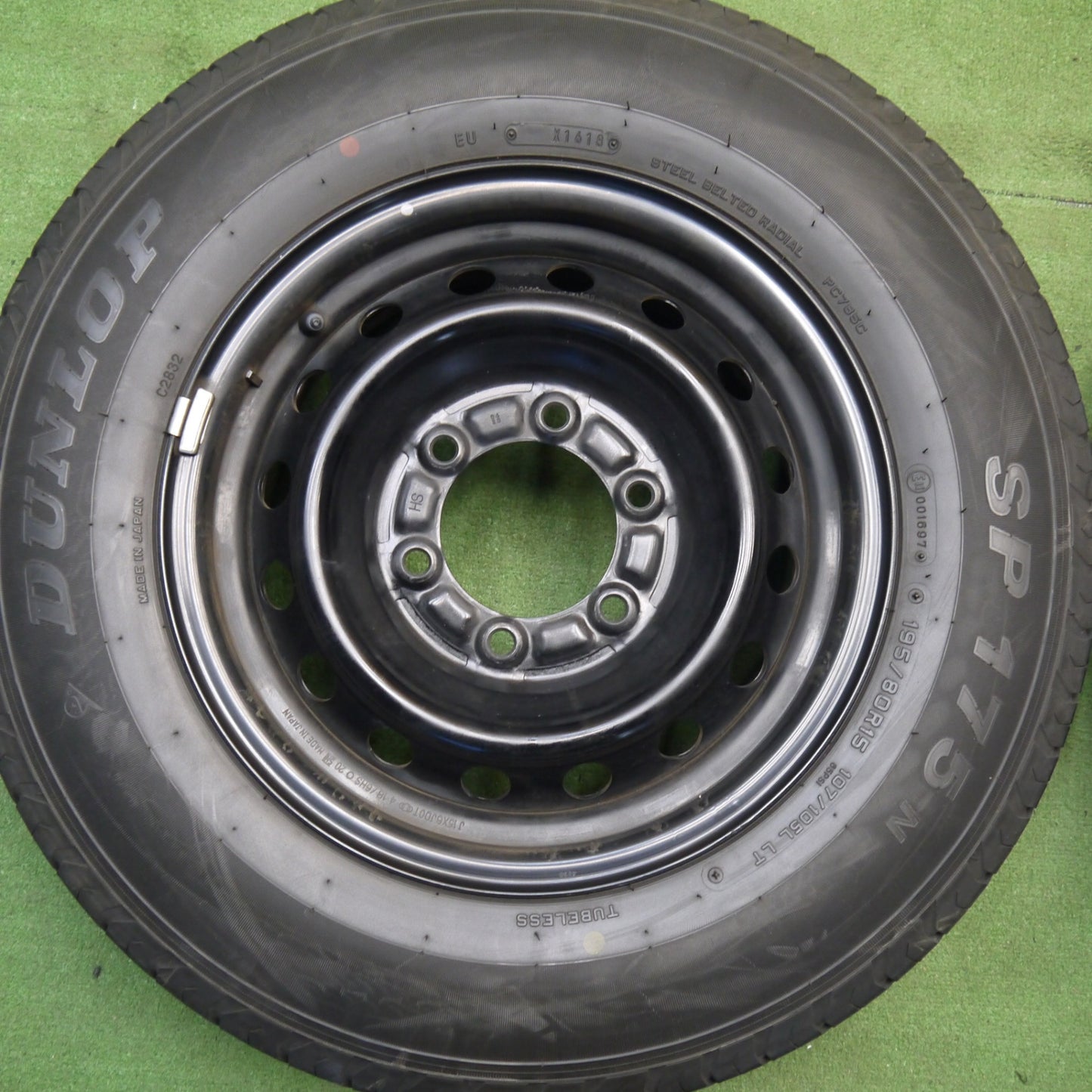バリ溝！9分★トヨタ ハイエース 純正 スチール 195/80R15 107/105L ダンロップ SP175N 15インチ PCD139.7/6H★6033109Hノ