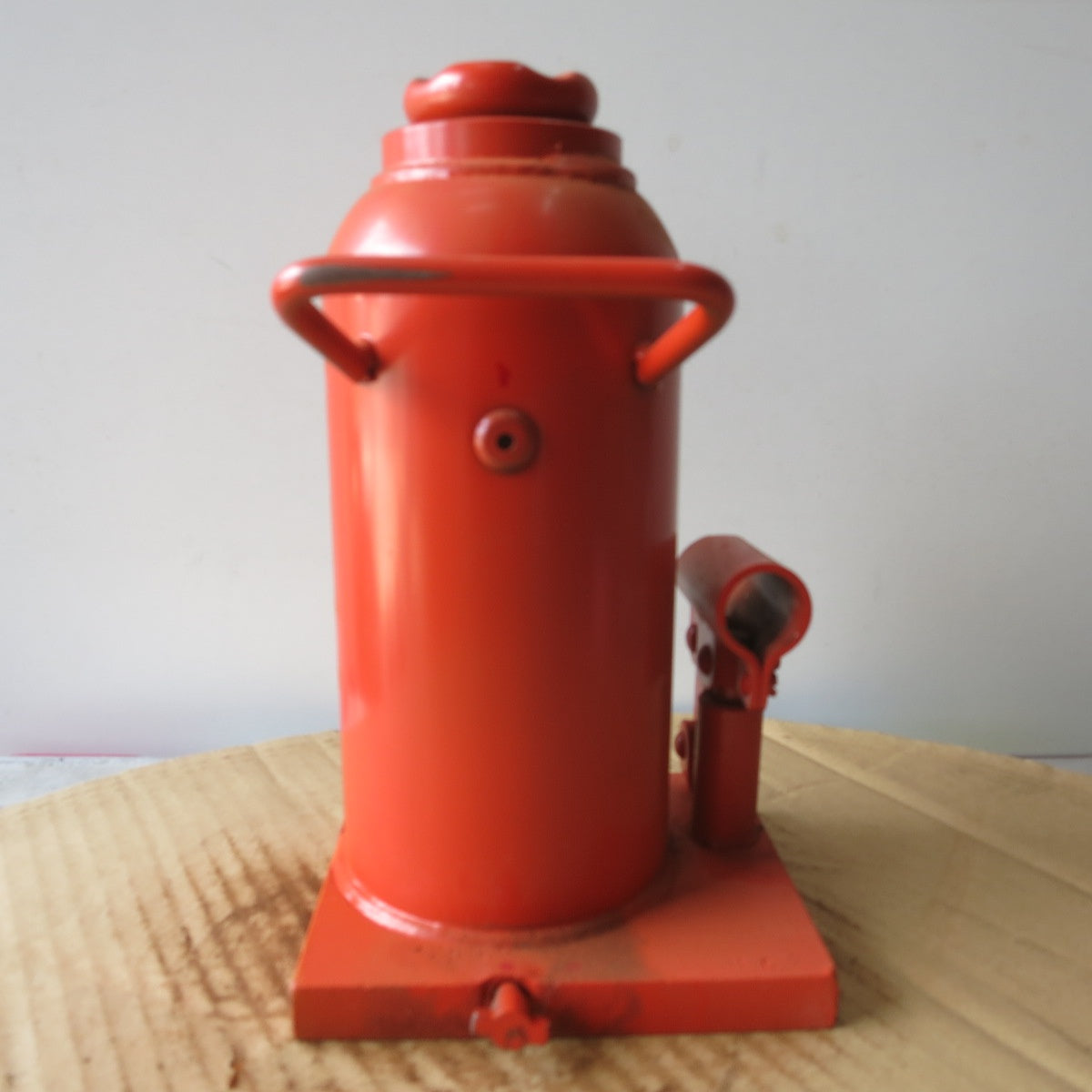 [送料無料] ◆マサダ 油圧 ジャッキ HP-15N 工具 15TON 15ton 15トン 15000kg 油圧式 オイル だるま ダルマ 車載 自動車 点検 整備⑥◆