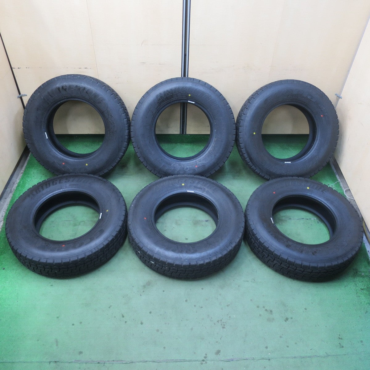 ほぼ未使用！25年！6本★トラック バス タイヤ 205/85R16 117/115N ブリヂストン エコピア M812 ミックス オールシーズン 16インチ★6013106イスタ