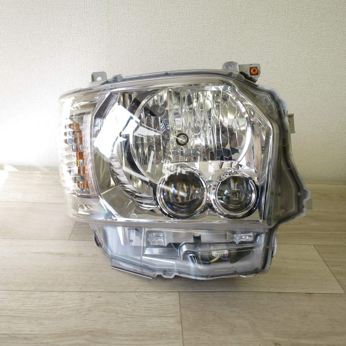[送料無料] 左右セット！コンピューター付き◇トヨタ 200系 ハイエース 純正 LED ヘッドライト KOITO 26-137 ヘッドランプ TOYOTA◇