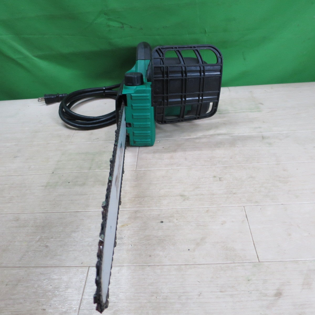 ☆マキタ 350mm 電気 チェンソー M504 チェーンソー 電動 切断機 コード式 工具 100V makita☆