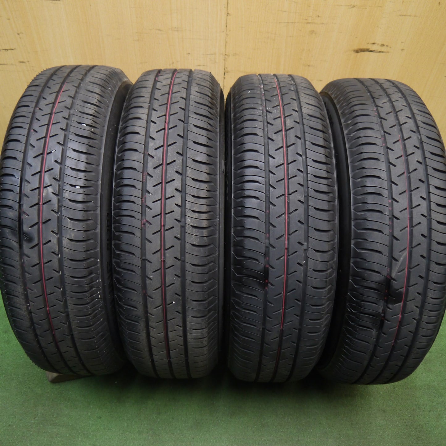 バリ溝！25年！キレイ！ほぼ10分★175/65R15 セイバーリング SL101 LUTZ weds 社外 アルミ ウェッズ 15インチ PCD100/4H★5080102Hノ