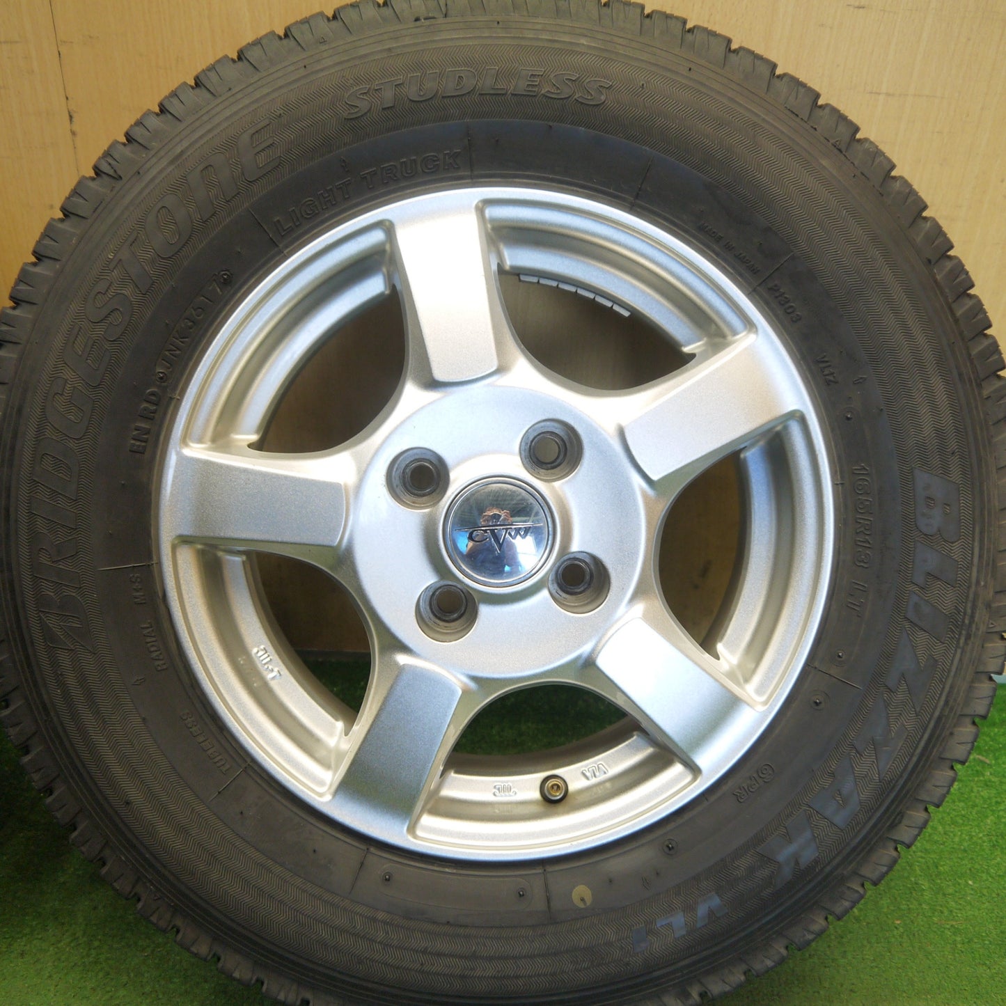 キレイ◎スタッドレス 165R13 6PR ブリヂストン ブリザック VL1 CVW 社外 アルミ 13インチ PCD100/4H◎6072905Hス