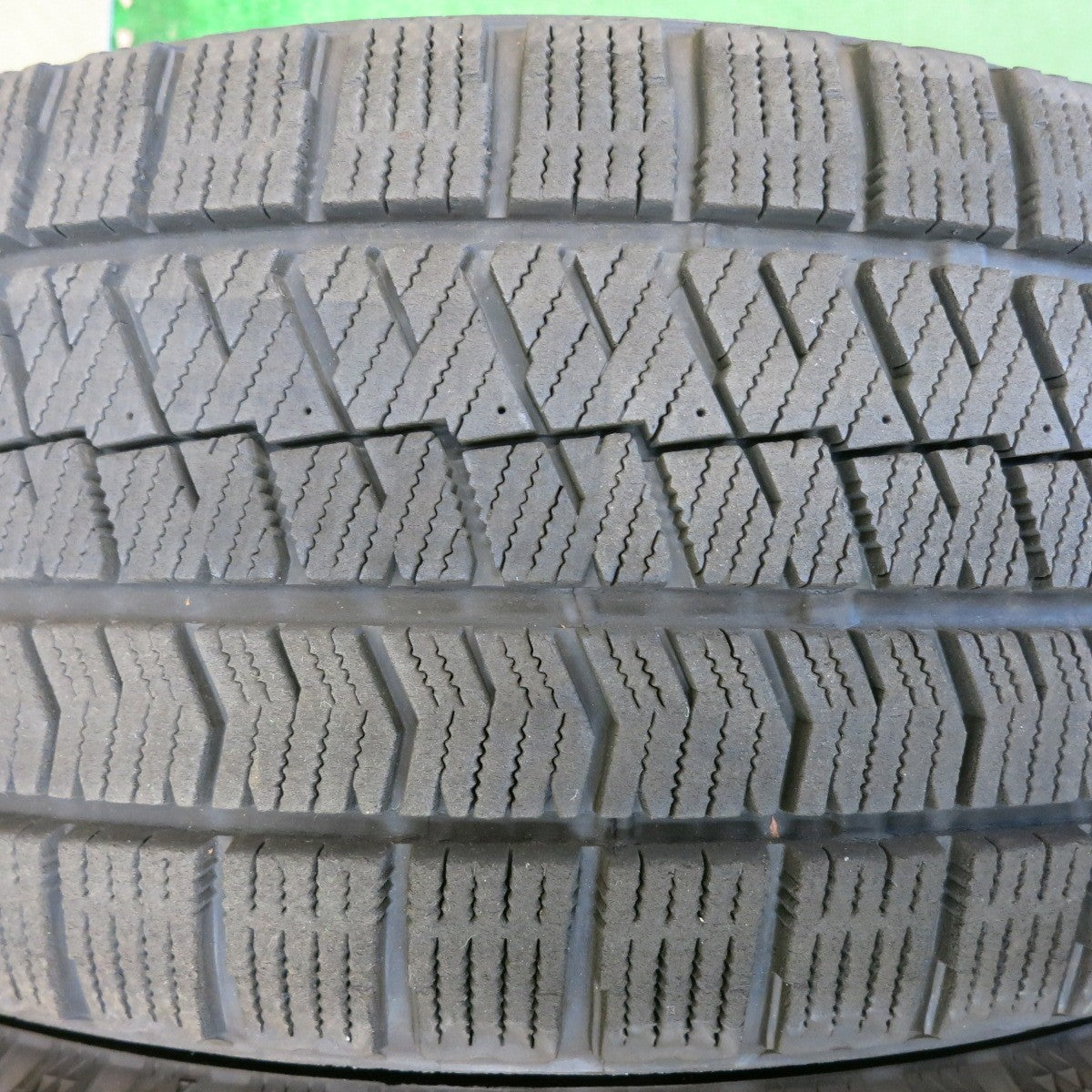 バリ溝！9分◎アルファロメオ 等 TECMAG Type 207R 225/45R17 スタッドレス ブリヂストン ブリザック VRX2 テクマグ 17インチ PCD110/5H◎6081308HAス
