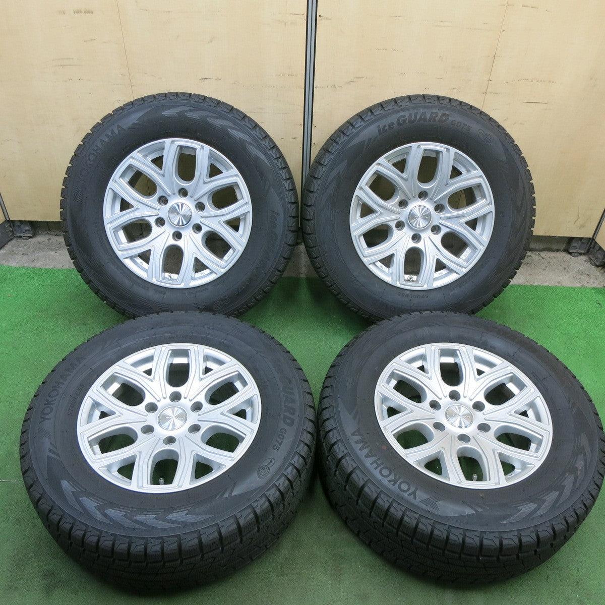 バリ溝！キレイ！9.5分★PREMIX 飛車 ヒシャ 265/65R17 スタッドレス ヨコハマ アイスガード G075 17インチ PCD139.7/6H★6011305ナス