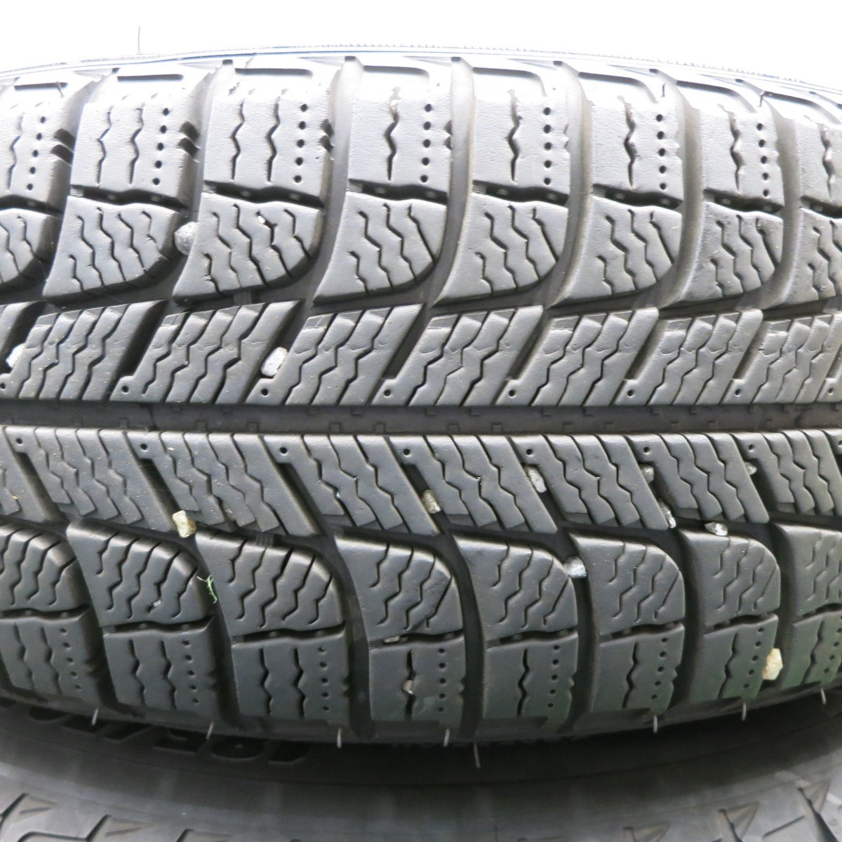 *送料無料* バリ溝！キレイ！8.5分★スタッドレス 185/70R14 ミシュラン X-ICE XI3 GMach 14インチ PCD100/4H★4040301NJノ