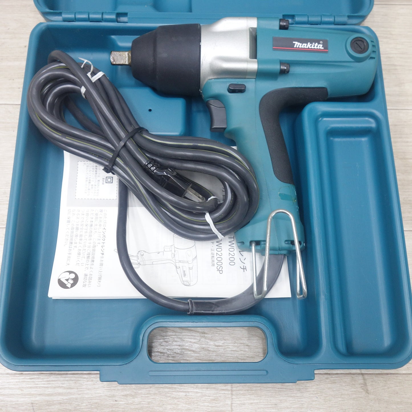 [送料無料] キレイ◆マキタ インパクトレンチ TW0200 コード式 100V 電動 工具 Makita◆