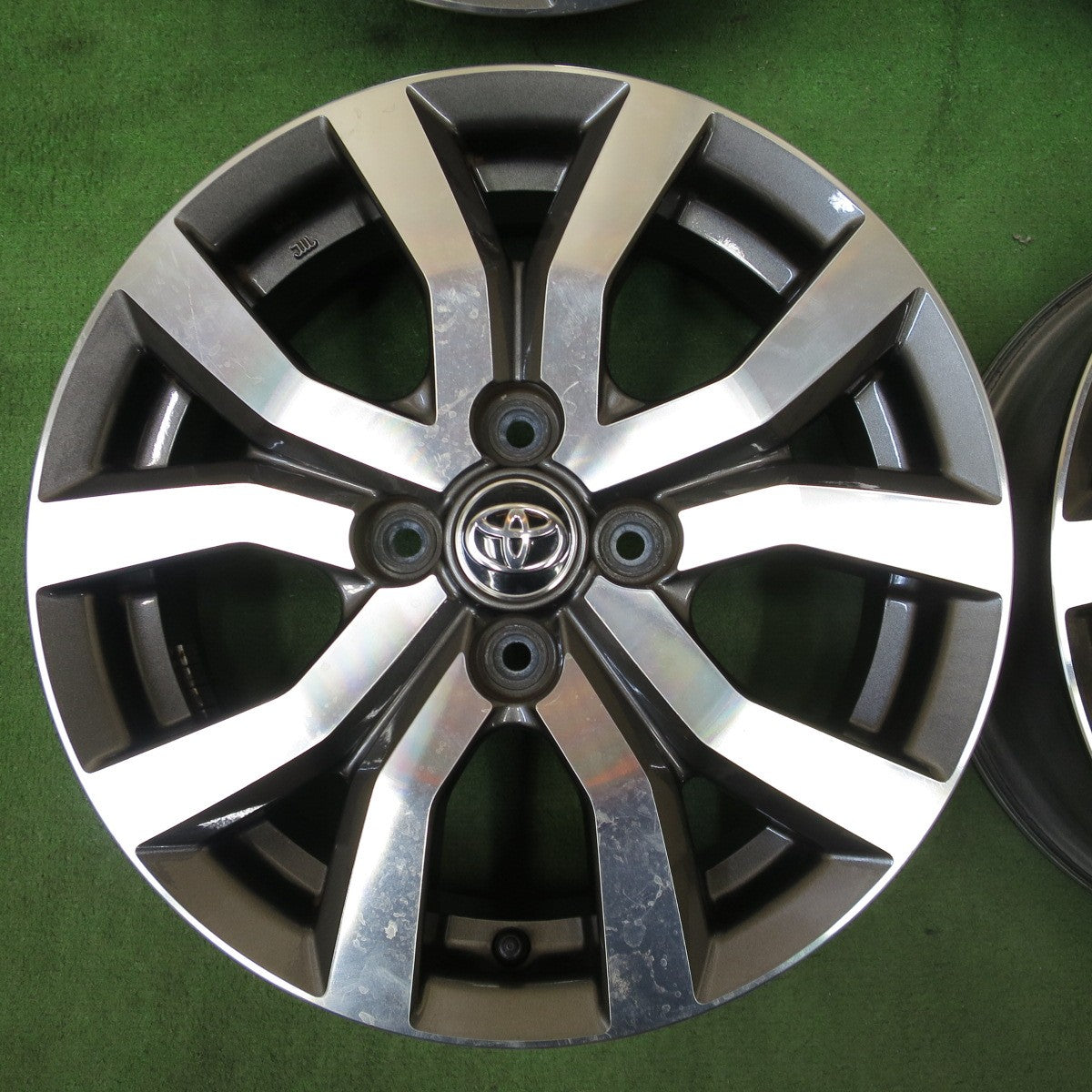 4本価格◎トヨタ ルーミー タンク 純正 ホイール 15インチ 15×5J PCD100/4H◎6082202NGホ