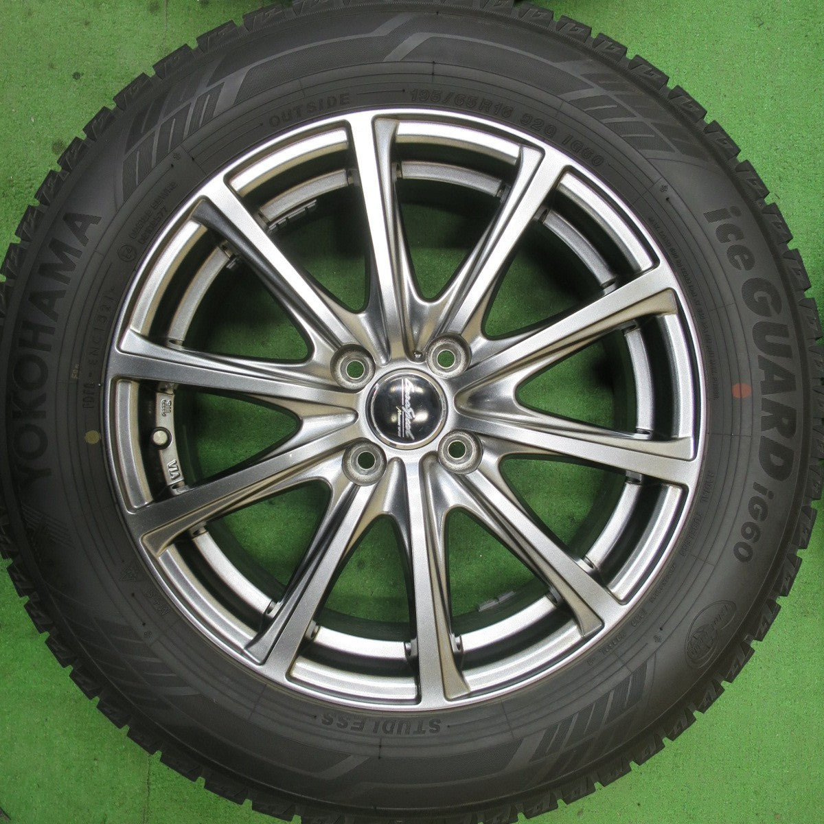 バリ溝！21年！キレイ！8.5分★スタッドレス 195/65R16 ヨコハマ アイスガード iG60 EuroSpeed MANARAY SPORT ユーロスピード マナレイ 16インチ PCD100/4H★5051801TTス