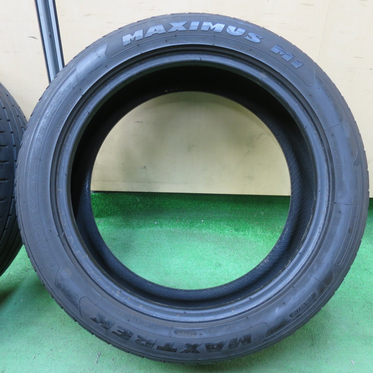 [送料無料] 4本価格！22年★205/50R17 マックストレック MAXIMUS M1 タイヤ 17インチ セレナ アクセラ インプレッサ 等★5011504イノタ