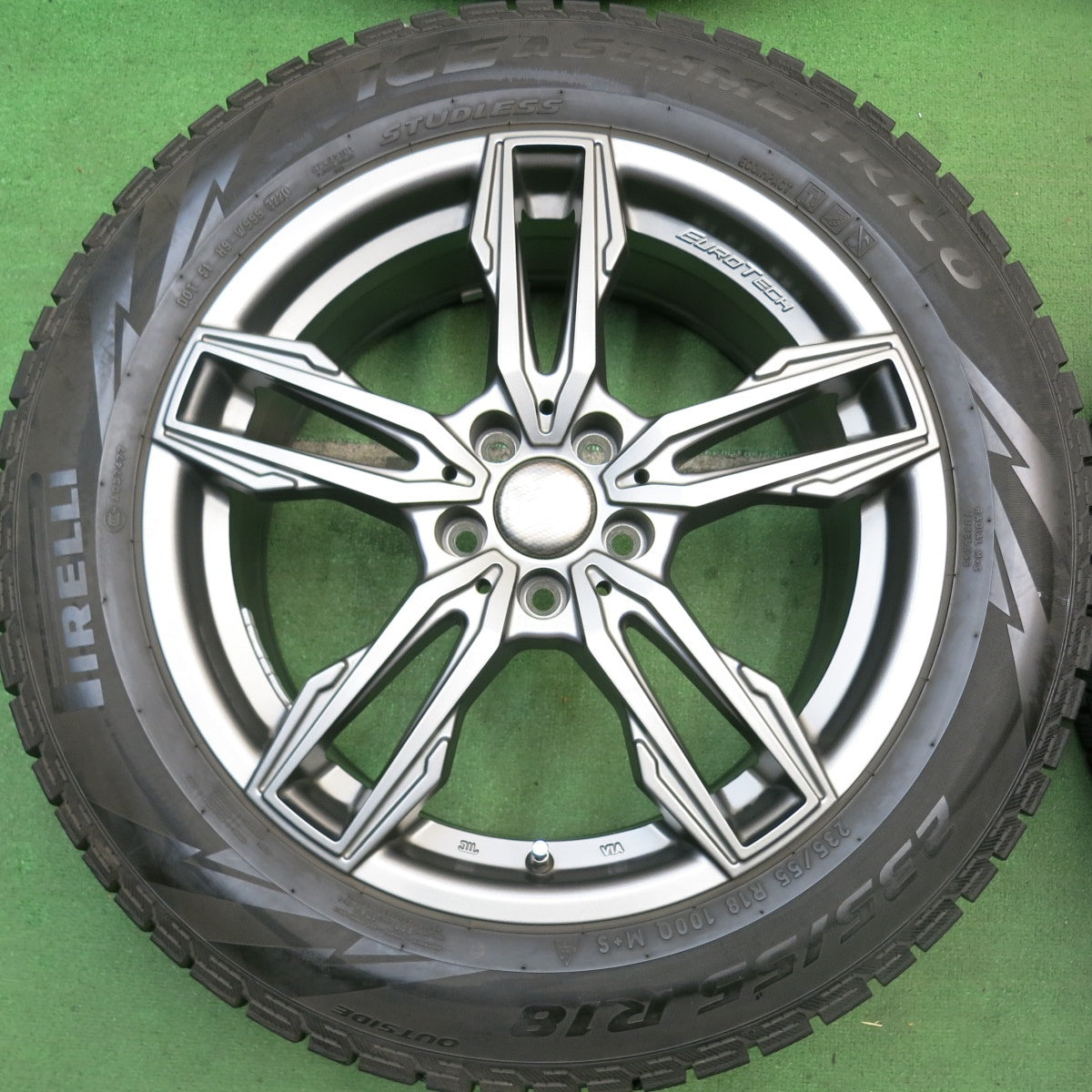 キレイ★ボルボ 等 EUROTECH GAYA ELISI 235/55R18 スタッドレス ピレリ アイスアシンメトリコ ユーロテック ガヤ エリージ 18インチ PCD108/5H★5071306HAス