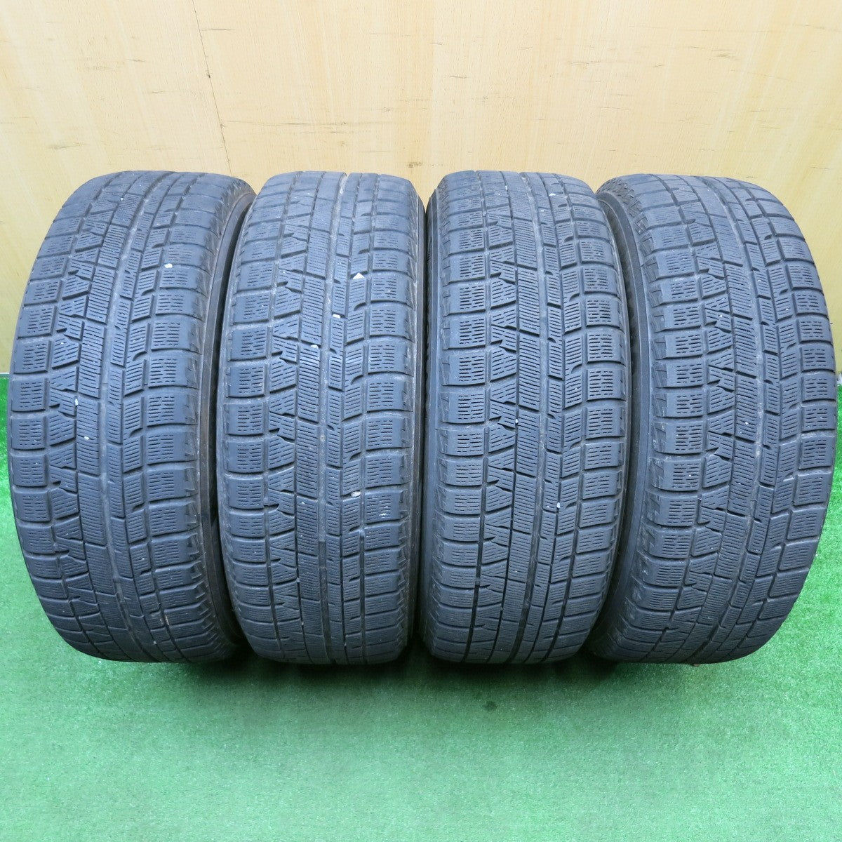 バリ溝！キレイ！9分★スタッドレス 225/60R17 ヨコハマ アイスガード iG50 プラス Exceeder エクシーダー 17インチ PCD114.3/5H★5113018HAス
