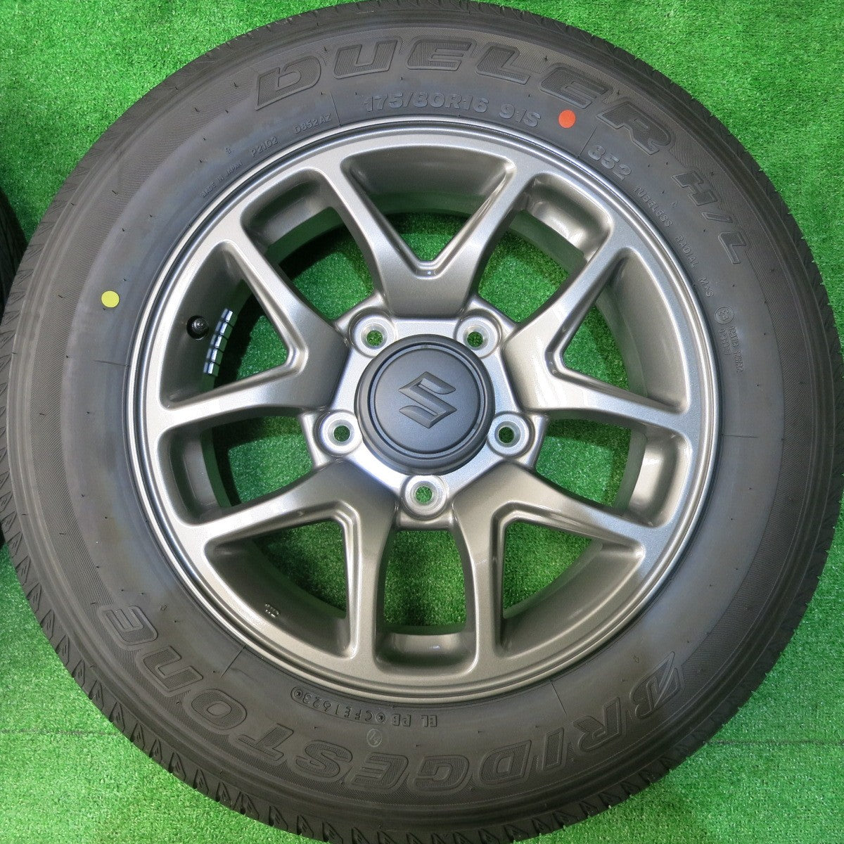 新車外し！23年★スズキ JB64 ジムニー 純正 175/80R16 ブリヂストン デューラー H/L 852 16インチ PCD139.7/5H★5050208HAノ