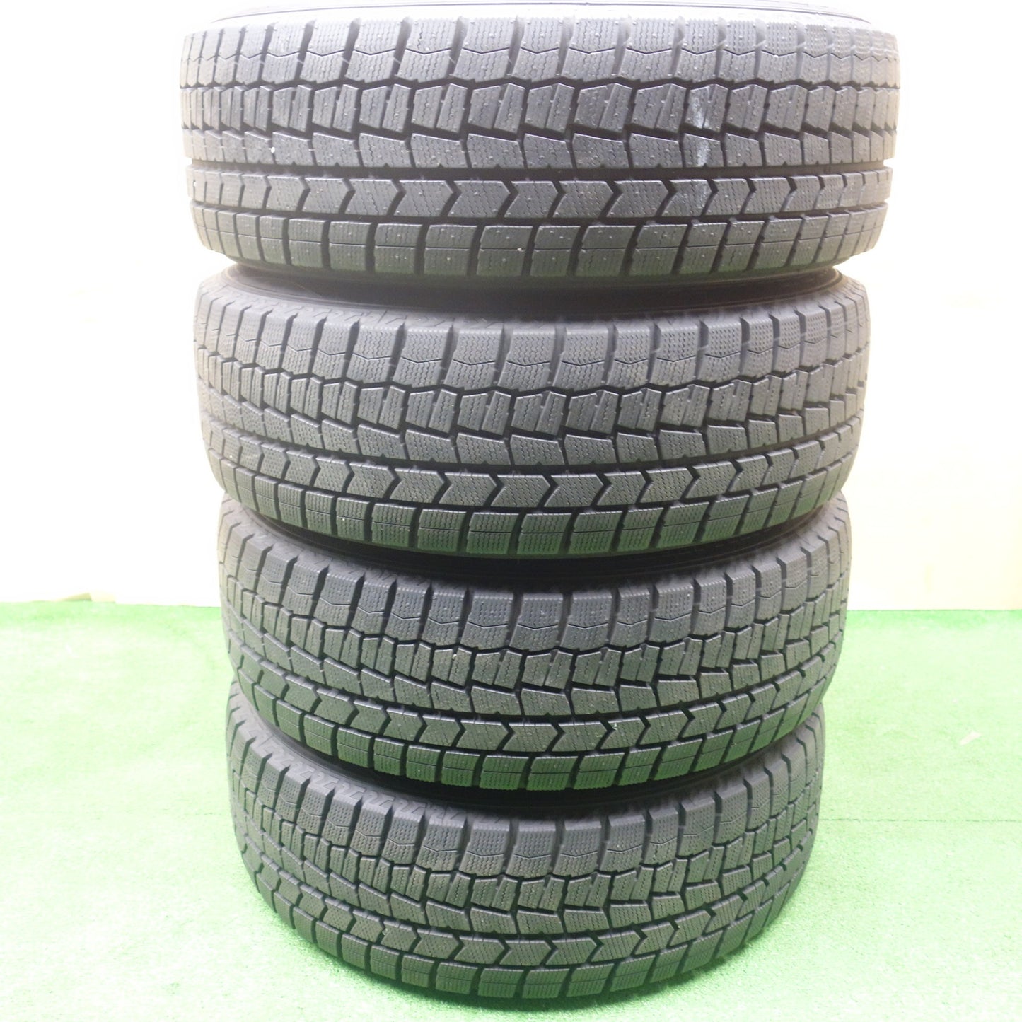 バリ溝！24年！キレイ！9.5分以上★スタッドレス 205/60R16 ダンロップ ウインターマックス WM02 ravrion RM01 ラブリオン 16インチ PCD114.3/5H★6012301KTス