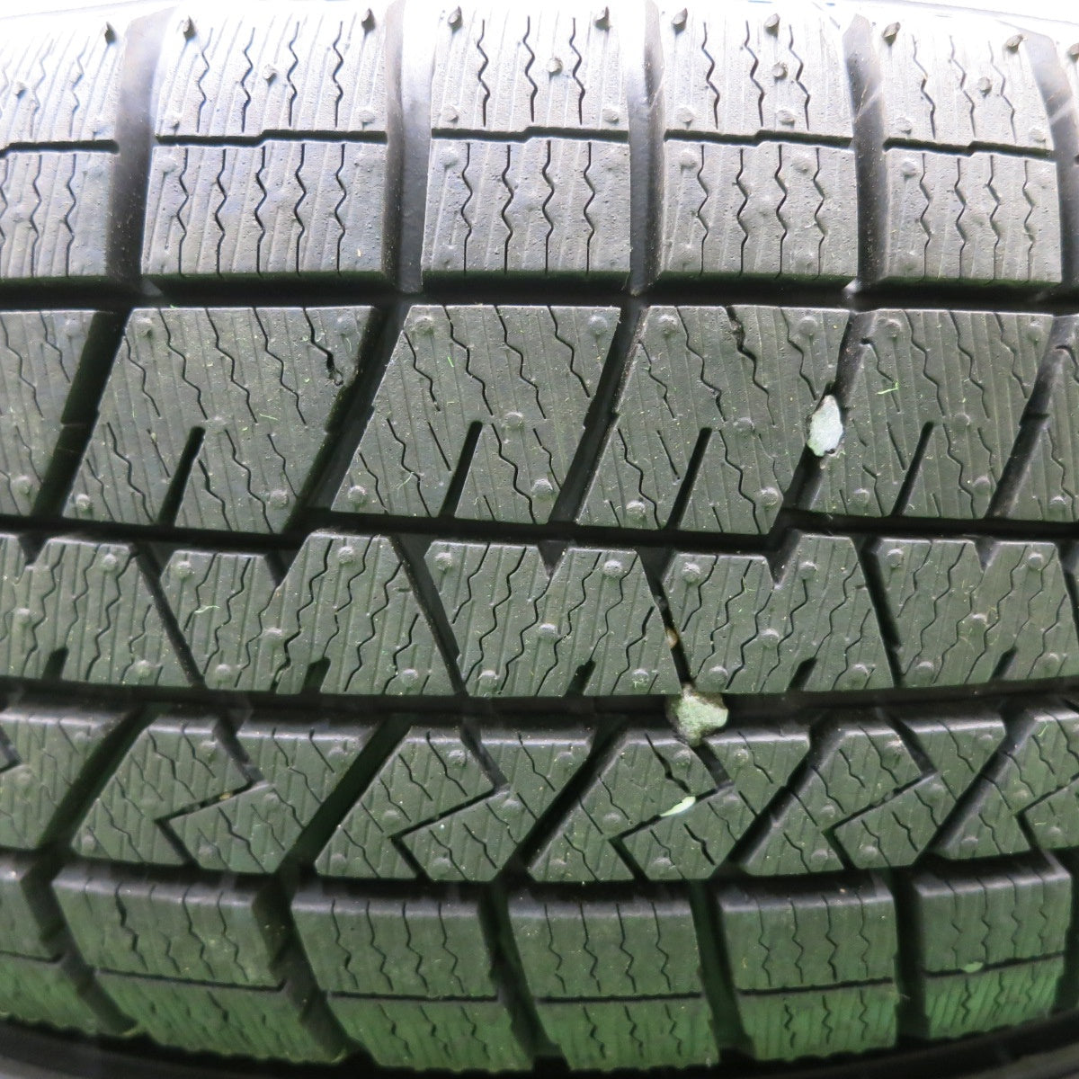 [送料無料] バリ溝！23年！ほぼ10分★スタッドレス 155/65R14 ダンロップ ウインターマックス03 AIRBERG エアベルグ 14インチ PCD100/4H★4092303HAス