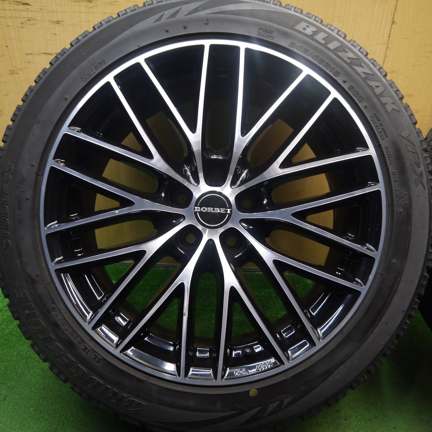キレイ★ボルボ 等 BORBET PREMIUM BS5 245/45R18 スタッドレス ブリヂストン ブリザック VRX 18インチ ボルベット PCD108/5H★5072304Hス