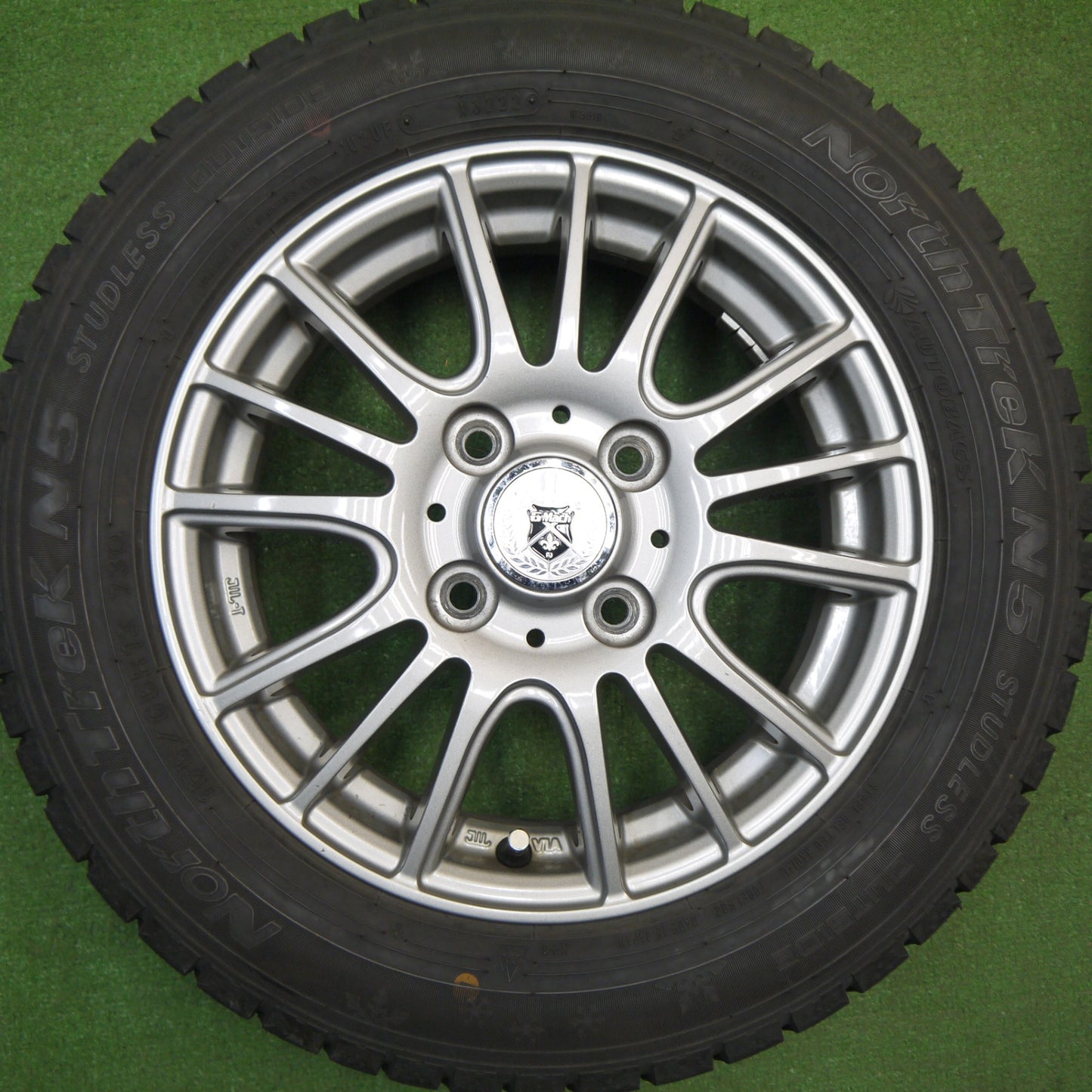 バリ溝！22年！キレイ！9.5分★スタッドレス 155/65R13 オートバックス ノーストレック N5 GMach 13インチ PCD100/4H★6011403Hス