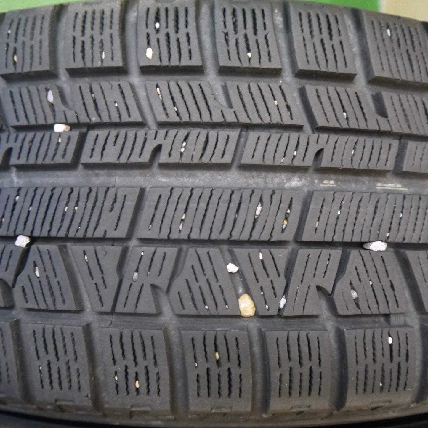 バリ溝！キレイ！8.5分★スタッドレス 215/60R16 ヨコハマ アイスガード iG50 プラス LeyBahn GBX レイバーン 16インチ PCD114.3/5H★6040602Hス