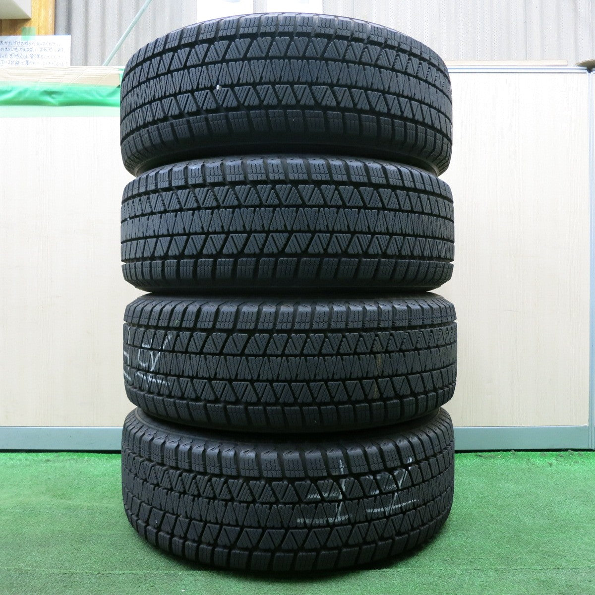 *送料無料* バリ溝！22年！キレイ！9.5分★SMACK ENKEI AME 225/60R17 スタッドレス ブリヂストン ブリザック DM-V3 エンケイ PCD114.3/5H★4051405NJス