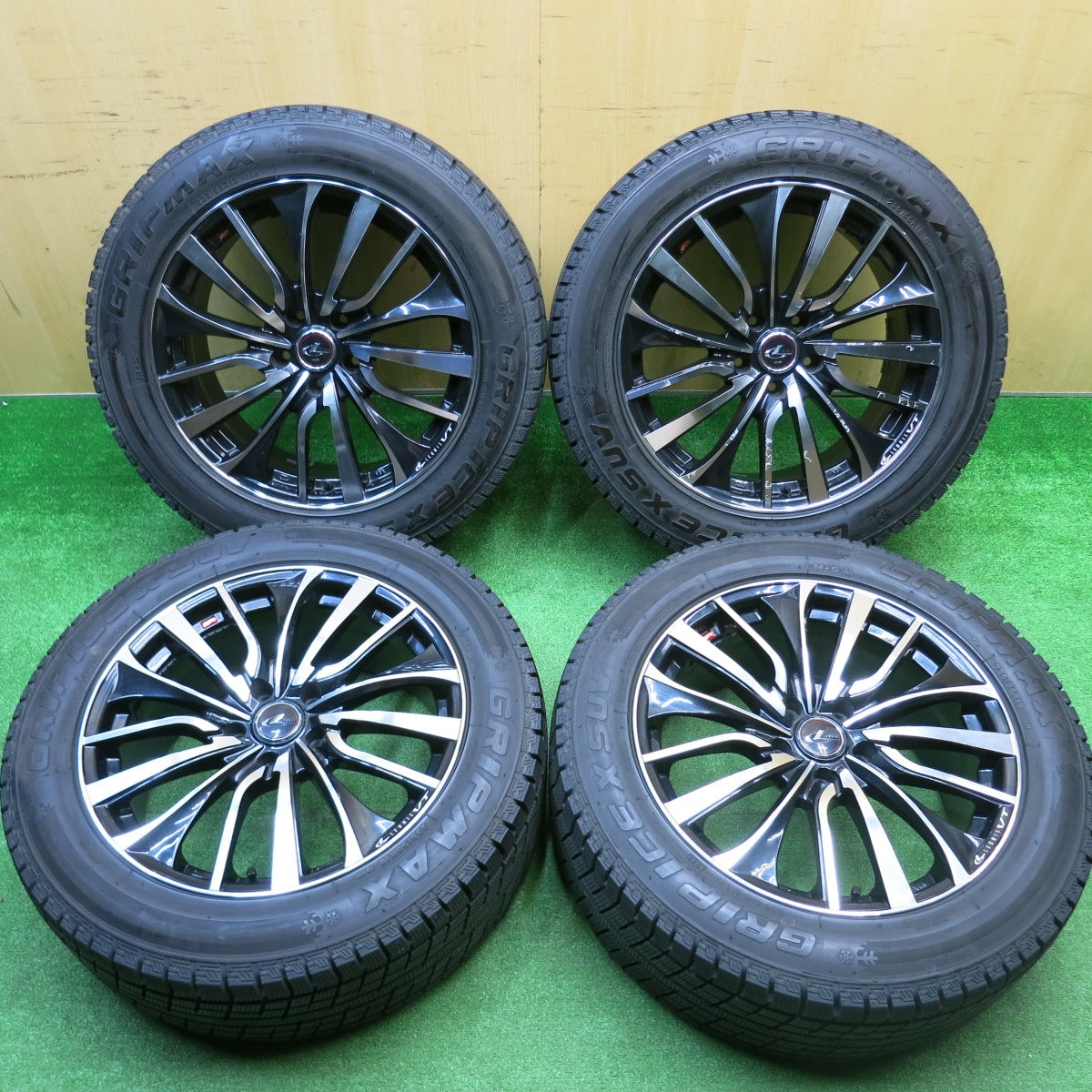 バリ溝！22年！9.5分以上★LEONIS VT 235/55R18 スタッドレス グリップマックス GRIP ICE X SUV レオニス 18インチ PCD114.3/5H★5110908HAス