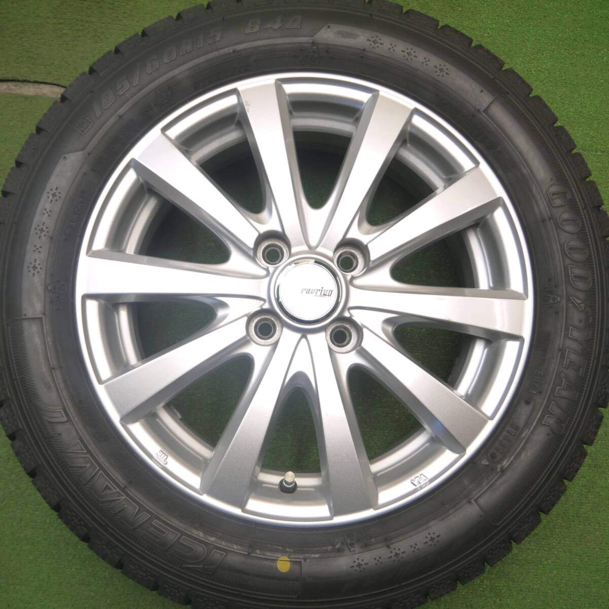 バリ溝！21年！キレイ！ほぼ10分★スタッドレス 185/60R15 グッドイヤー アイスナビ7 ravrion RS01 ラブリオン 15インチ PCD100/4H★5021904Hス