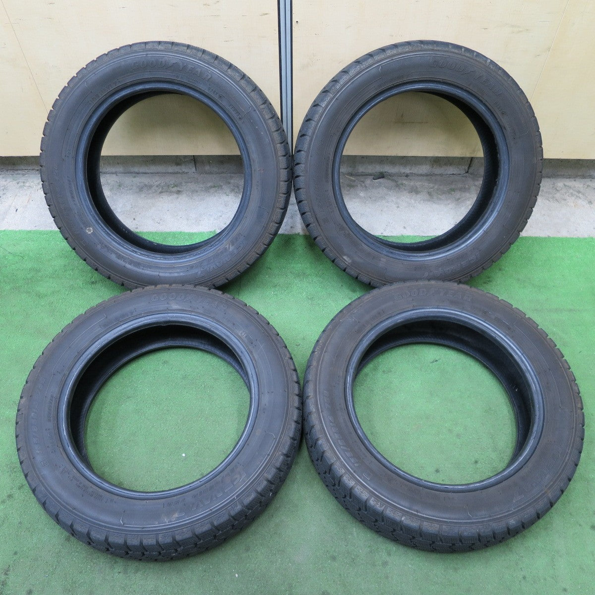 バリ溝！22年！8.5分★スタッドレス 155/65R14 グッドイヤー アイスナビ7 タイヤ 14インチ N-BOX スペーシア デイズ 等★6042902NGスタ
