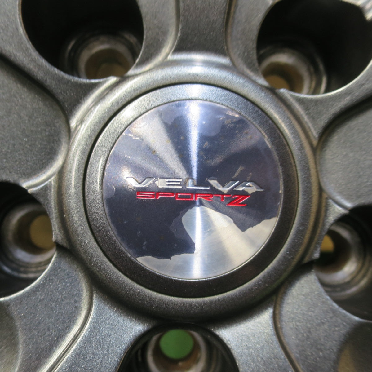 キレイ！25年◎215/60R17 ダンロップ SYNCHRO WEATHER オールシーズン VELVA SPORT Z ヴェルヴァ 17インチ PCD114.3/5H◎6090408イス
