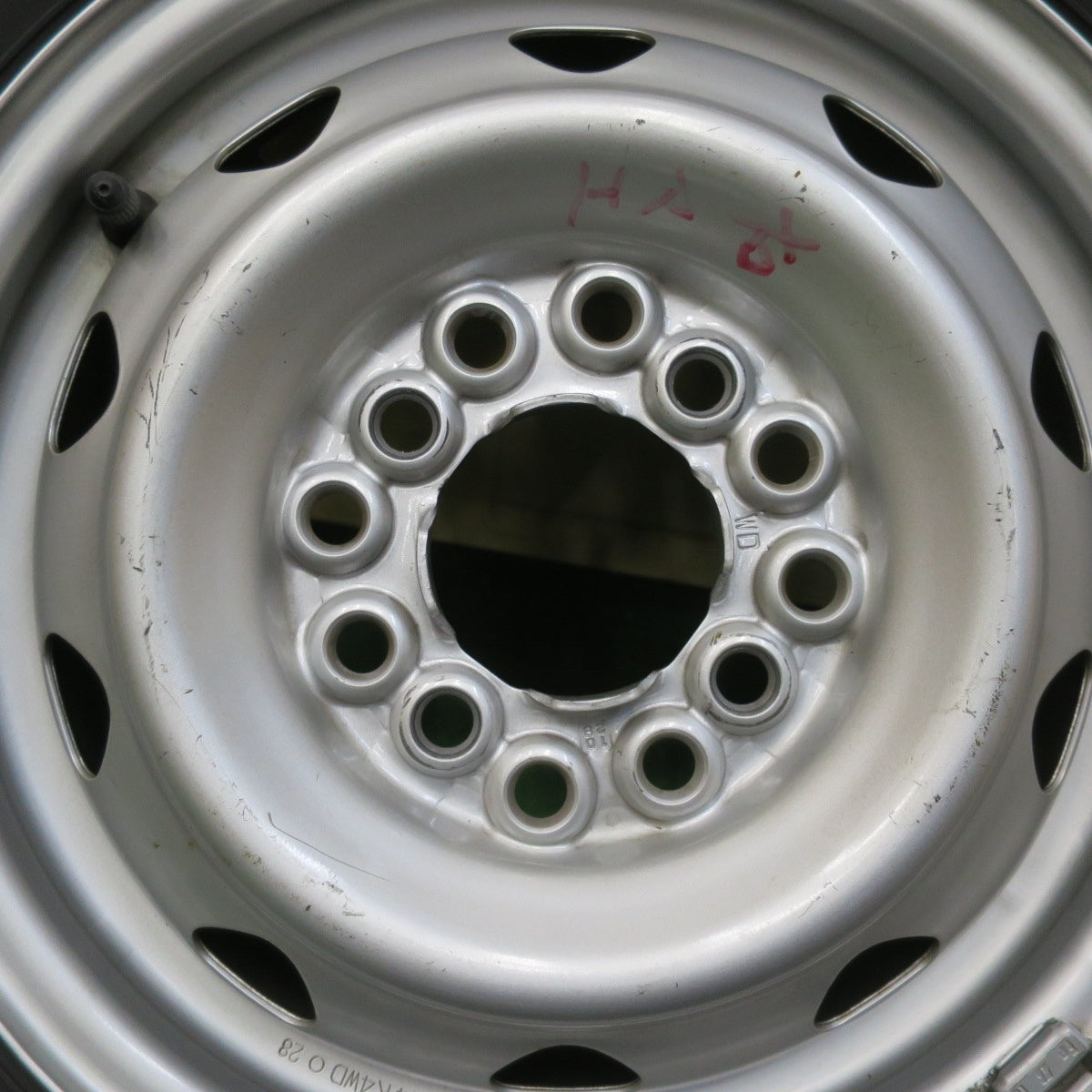 バリ溝！9分★スタッドレス 145R12 6PR ヨコハマ SY01 SY01V スチール ホイール 12インチ PCD100 110 114.3/4H マルチ★5042907イス