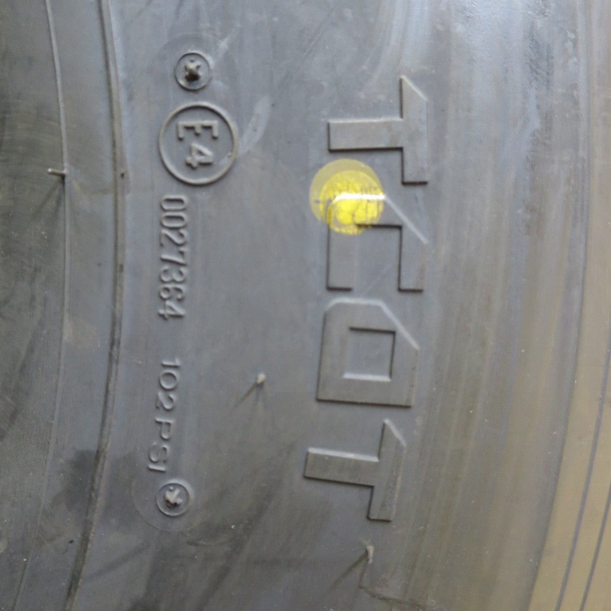 未使用！24年！1本★トラック タイヤ 225/80R17.5 123/122L ブリヂストン L330 17.5インチ★6060103イノタ