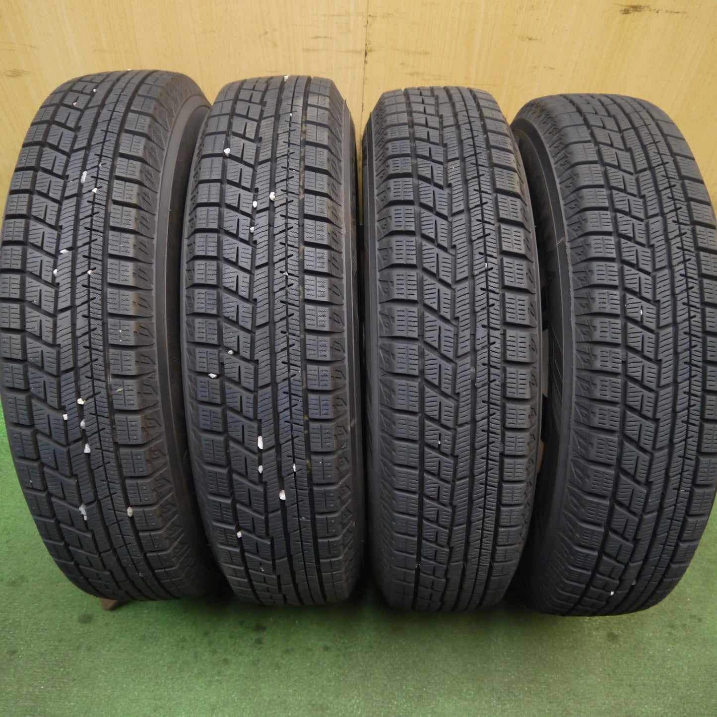 バリ溝！24年！9.5分以上★スタッドレス 145/80R13 ヨコハマ アイスガード iG60 RiZLEY ライツレー 13インチ PCD100/4H★5082703Hス