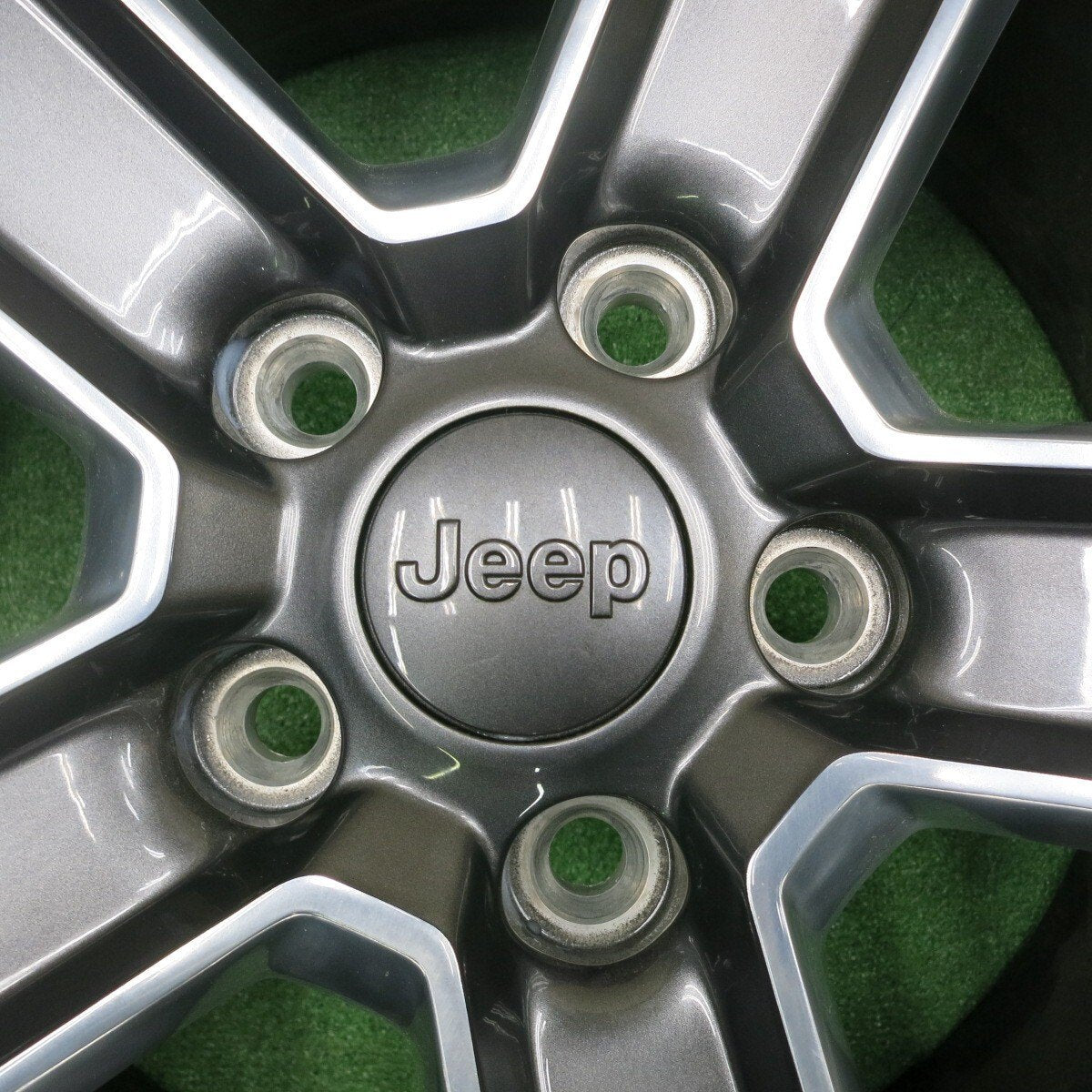 [送料無料] 4本価格★JEEP ジープ JL ラングラー アンリミテッド サハラ 純正 ホイール 18インチ 18×7.5J PCD127/5H★4101101HAホ